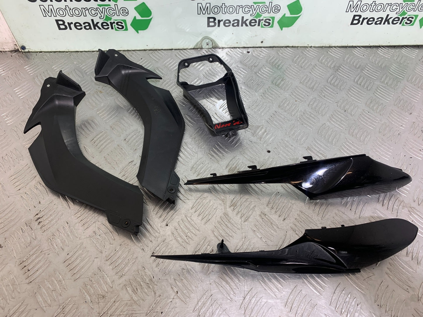 KAWASAKI ZX10R ZX 10R FAIRING BODY KIT (GENUINE) YEAR 2011-2015 (CMB1154)