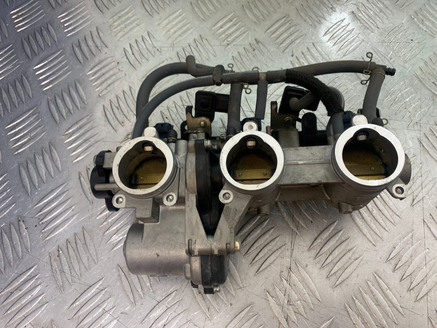 YAMAHA XSR900 XSR 900 THROTTLE BODIES YEAR 2022-2024 (CMB1215)