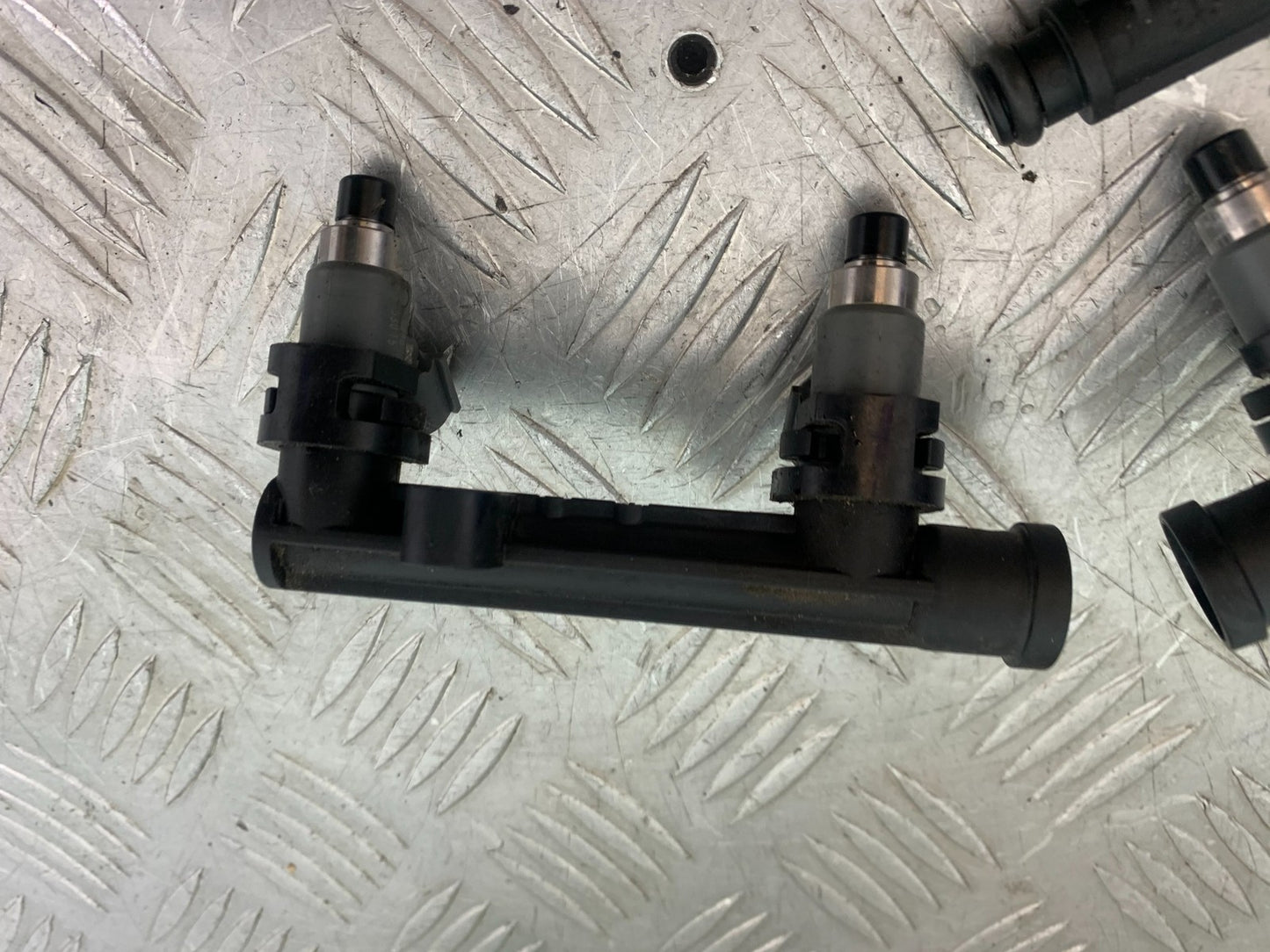 HONDA CBR1000 rr FIREBLADE INJECTORS   YEAR 2012-2016 (CMB1198)
