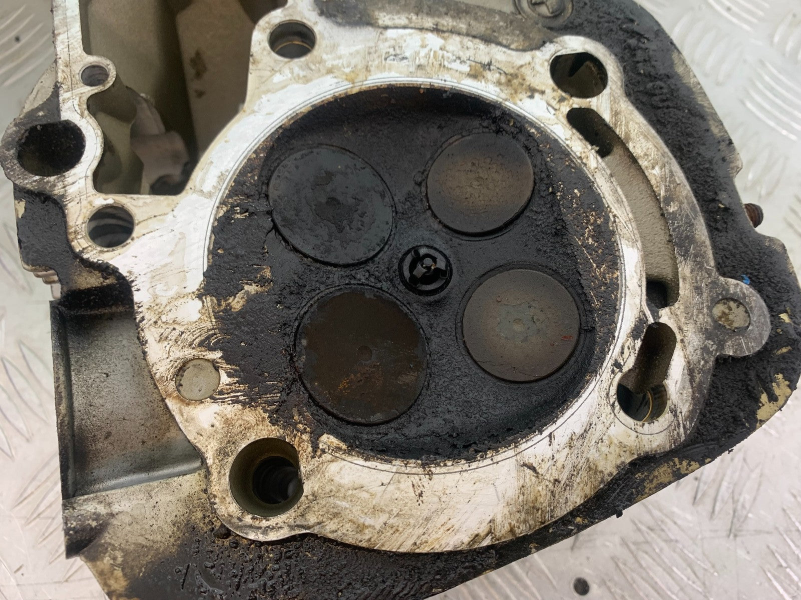 BMW R1100 RT R 1100 RT RIGHT CYLINDER HEAD   YEAR 1996-2001 (CMB1095)