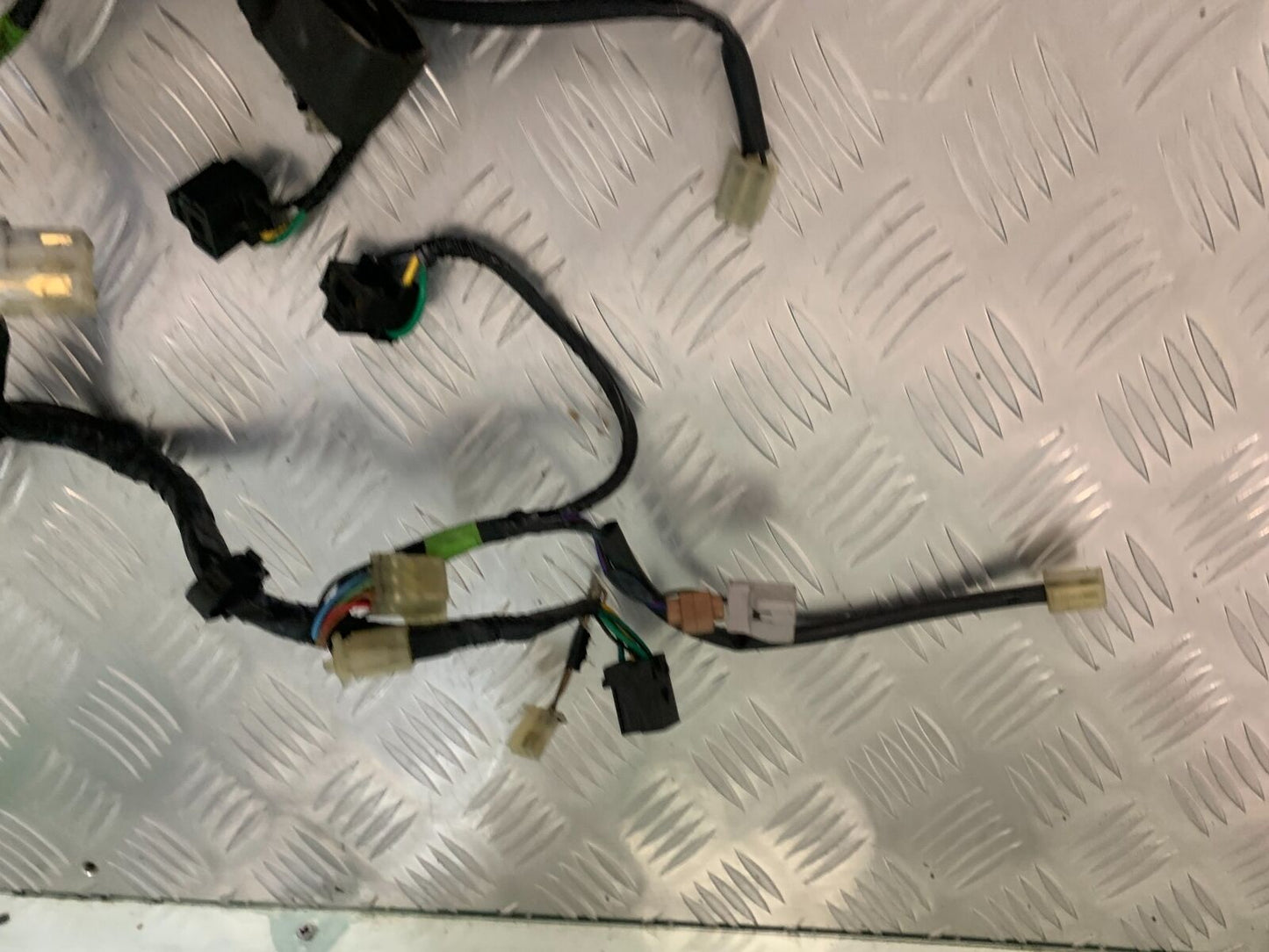 YAMAHA FJR1300 FJR 1300 WIRING SUBLOOM   YEAR 2001-05 (STOCK 946)