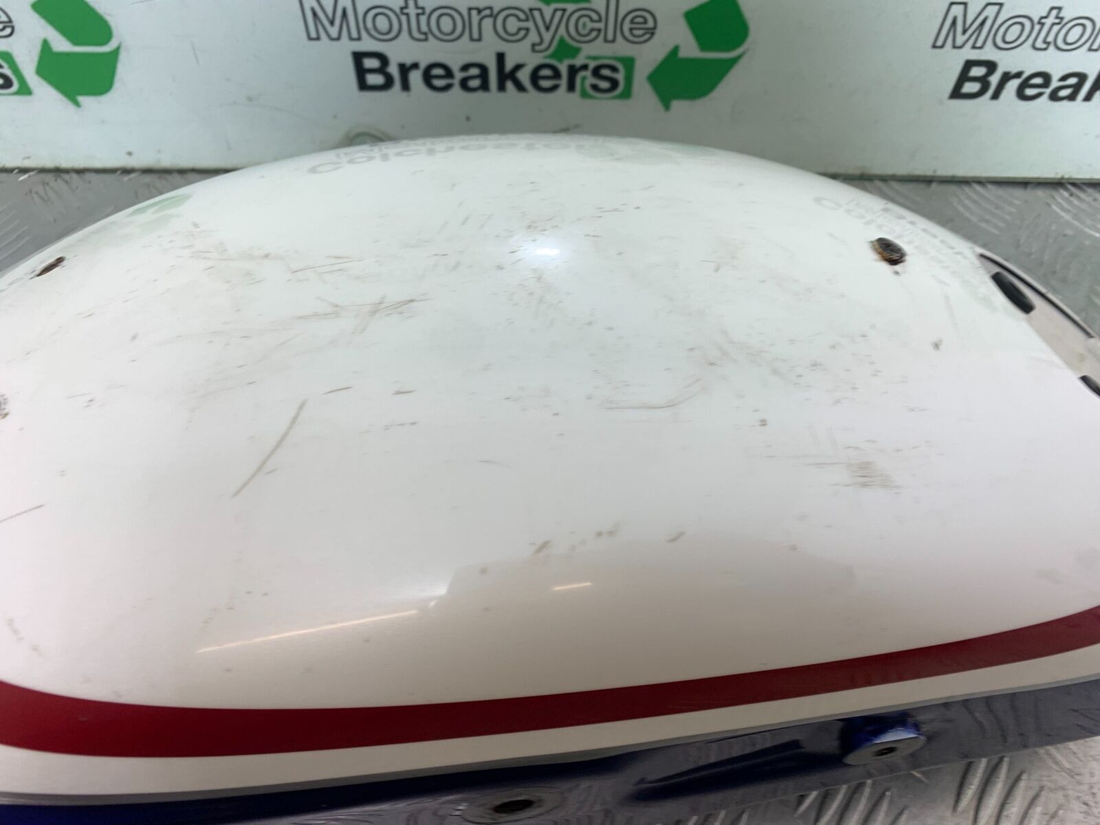 TRIUMPH THUNDERBIRD 1600 REAR MUDGUARD  YEAR 2011 (CMB1107)