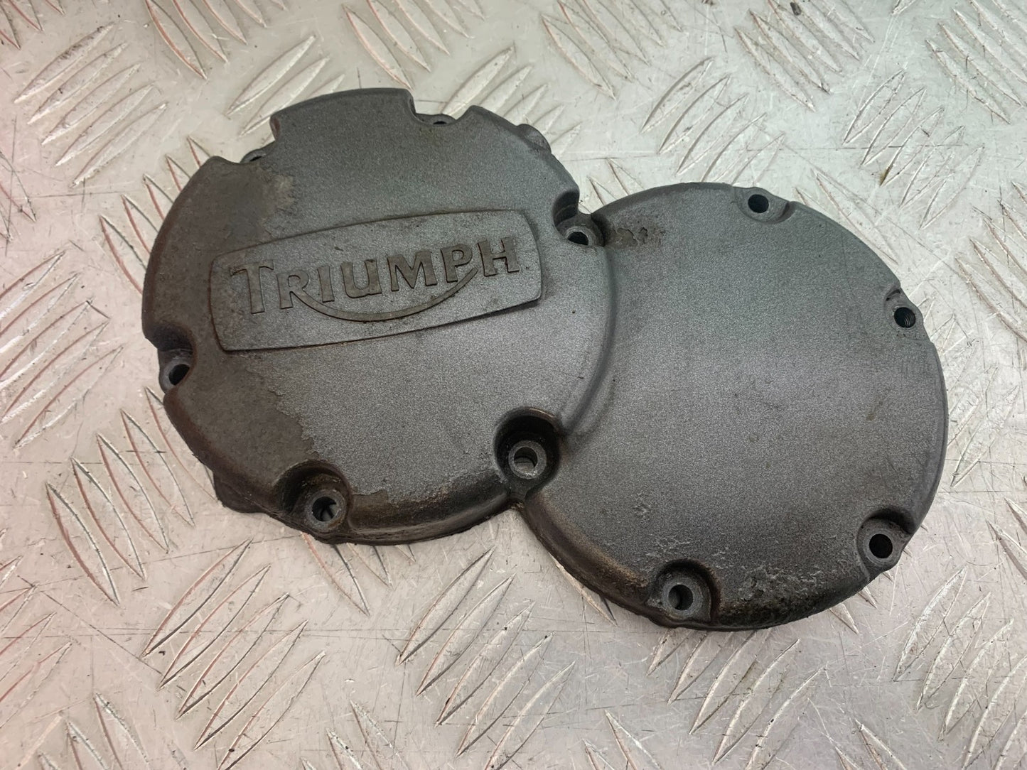 TRIUMPH TROPHY 900 ENGINE SIDE COVER YEAR 1991-95 (CMB1251)