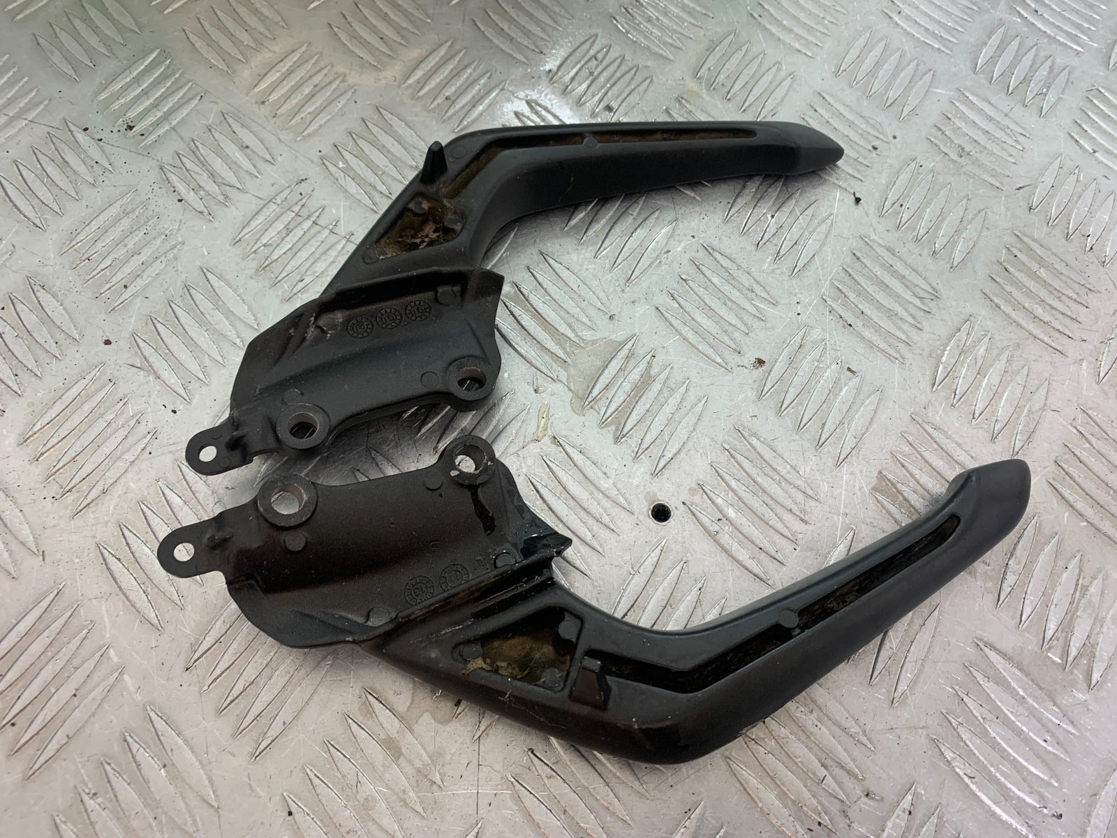 HONDA CBR500R CBR 500 R GRAB RAILS   YEAR 2012-16 (CMB1151)