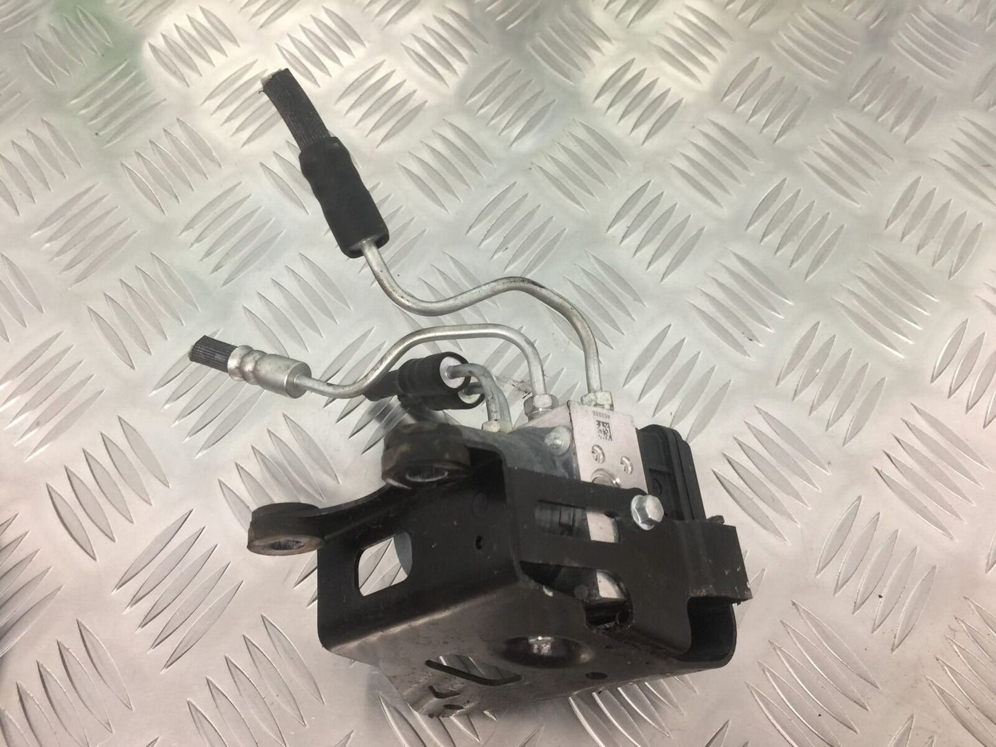 KAWASAKI VERSYS 1000 KLZ 1000 ABS PUMP  YEAR  2015-2018 (STOCK 912)