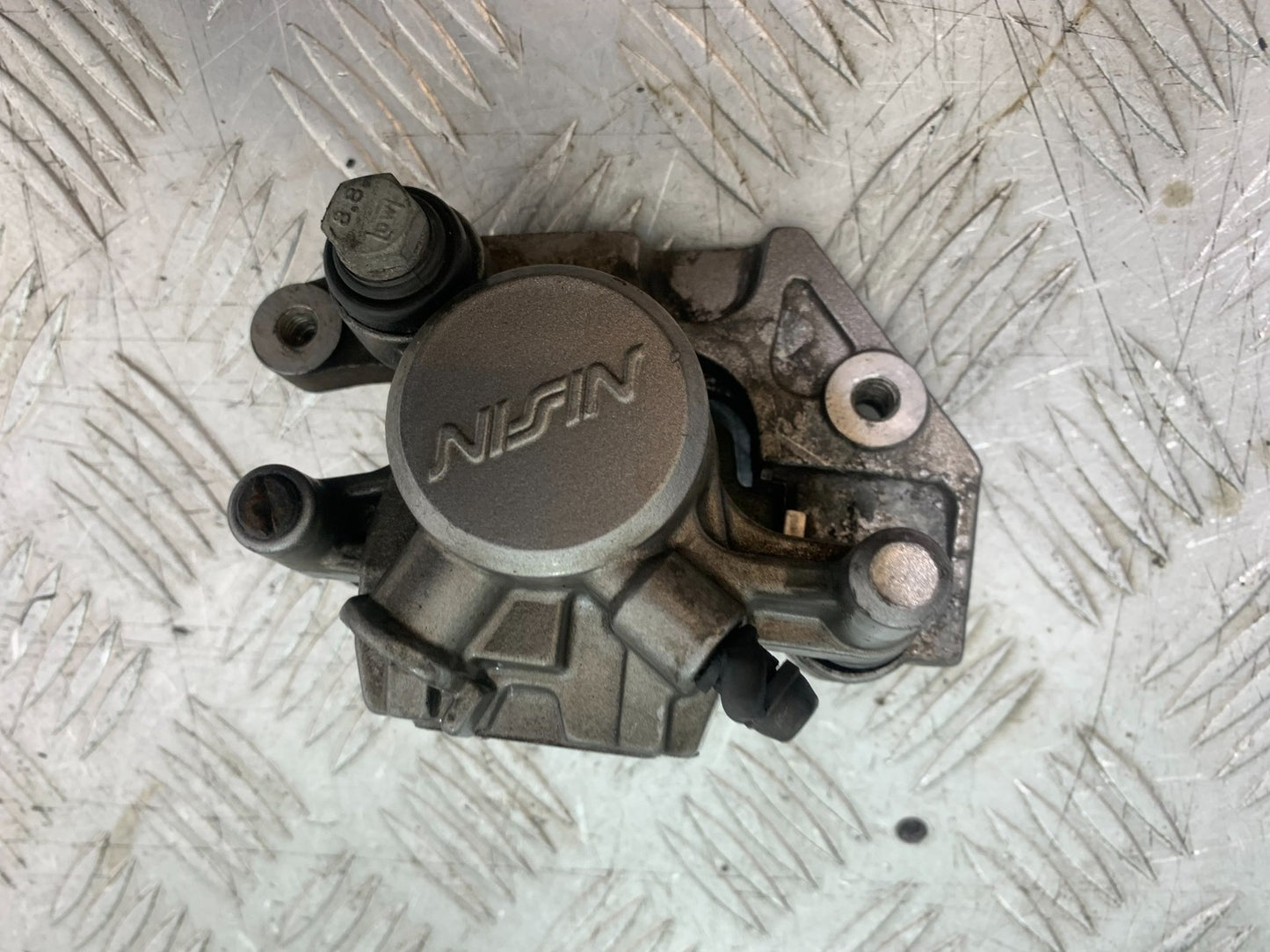 HONDA NTV 600 REVERE REAR BRAKE CALIPER    YEAR 1988-1996  (CMB1281)