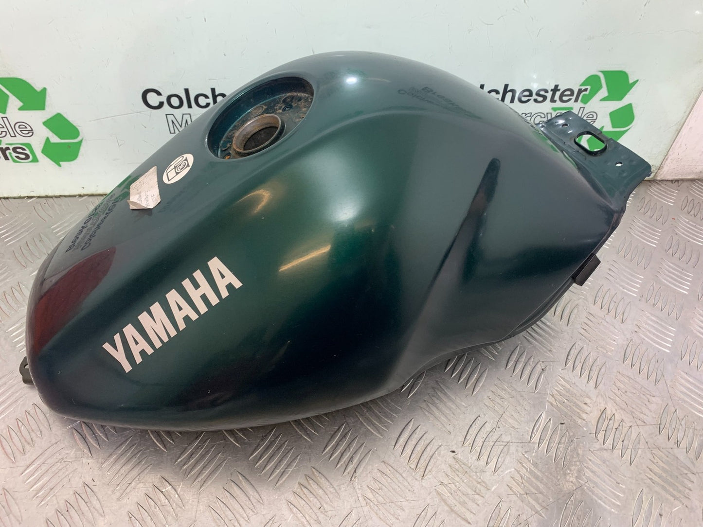 YAMAHA XJ600 XJ 600 DIVERSION PETROL TANK  1998-2000 (CMB1191)