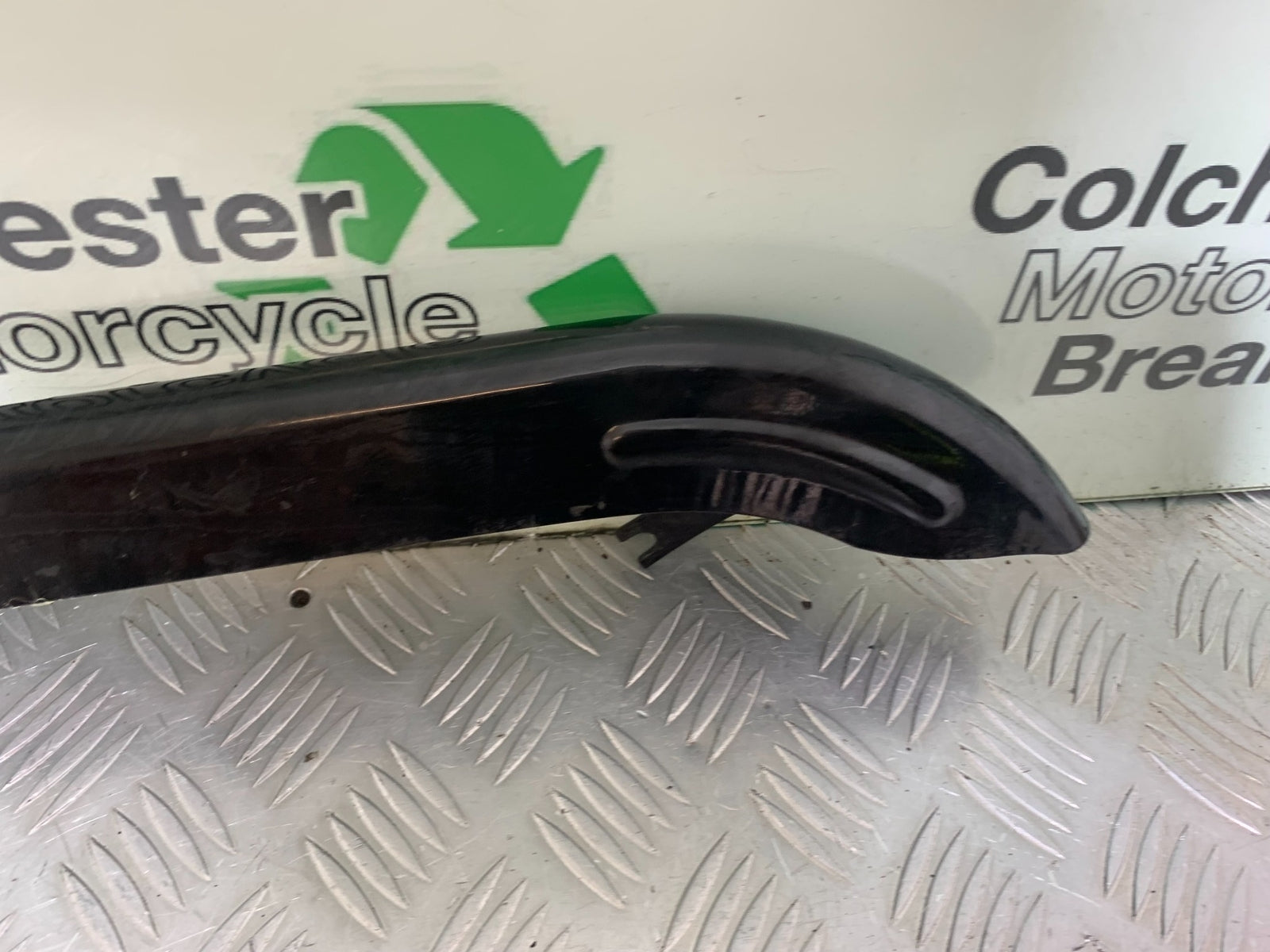 ROYAL ENFIELD BULLET 500 EFI CHAIN GUARD  YEAR 2008 - 2016 (CMB1153)