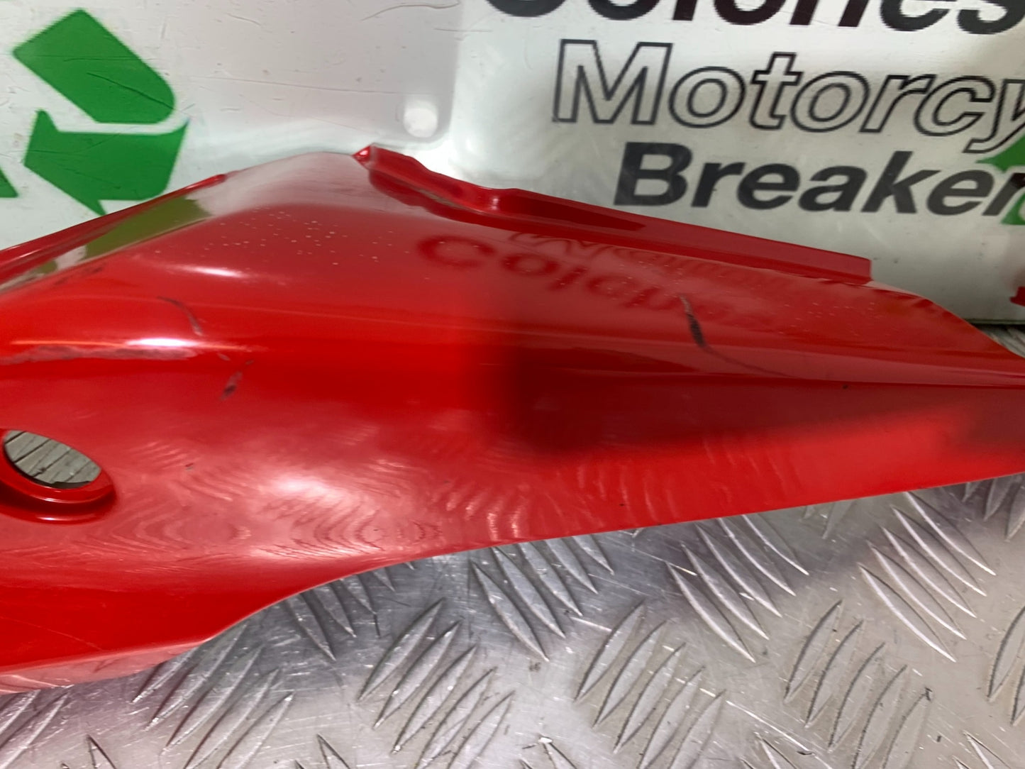 HONDA CBR500R CBR 500 R RIGHT SEAT PANEL  YEAR 2012-16 (CMB1151)
