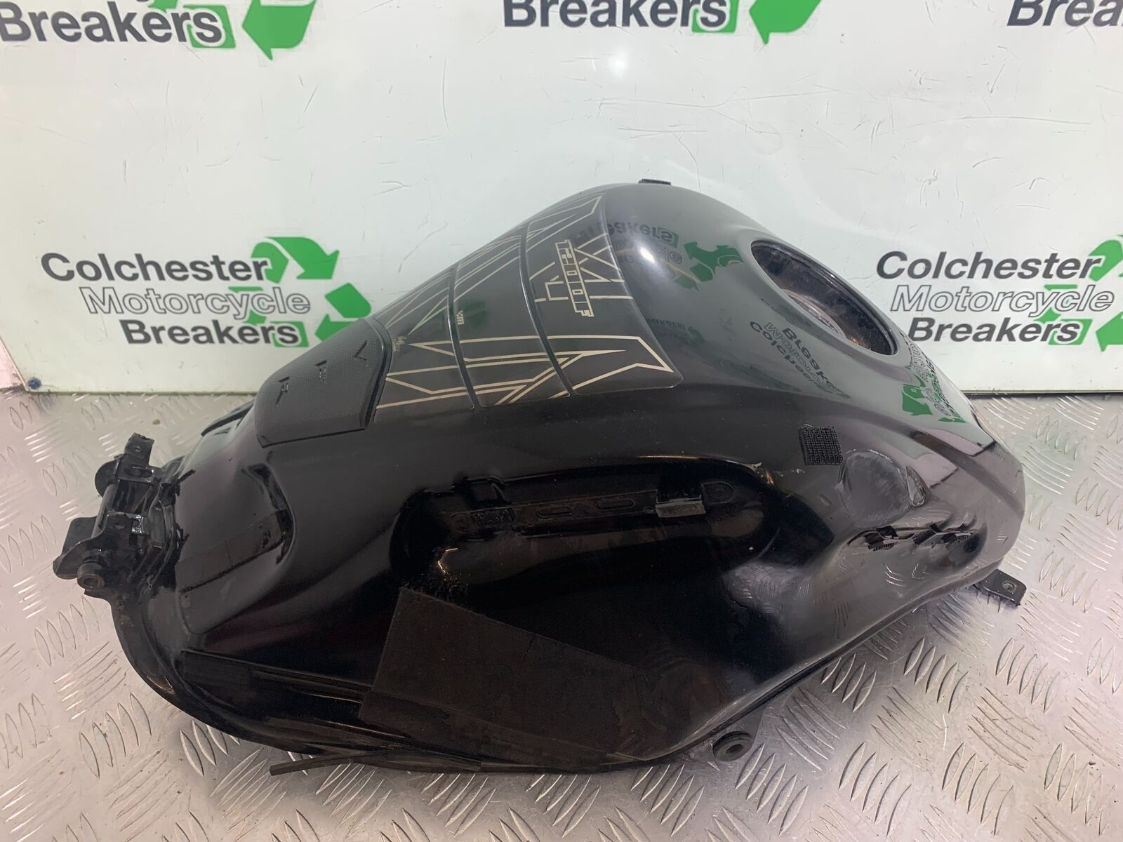 HONDA VFR1200 VFR 1200 FA PETROL TANK  YEAR 2010-11 CMB1088)