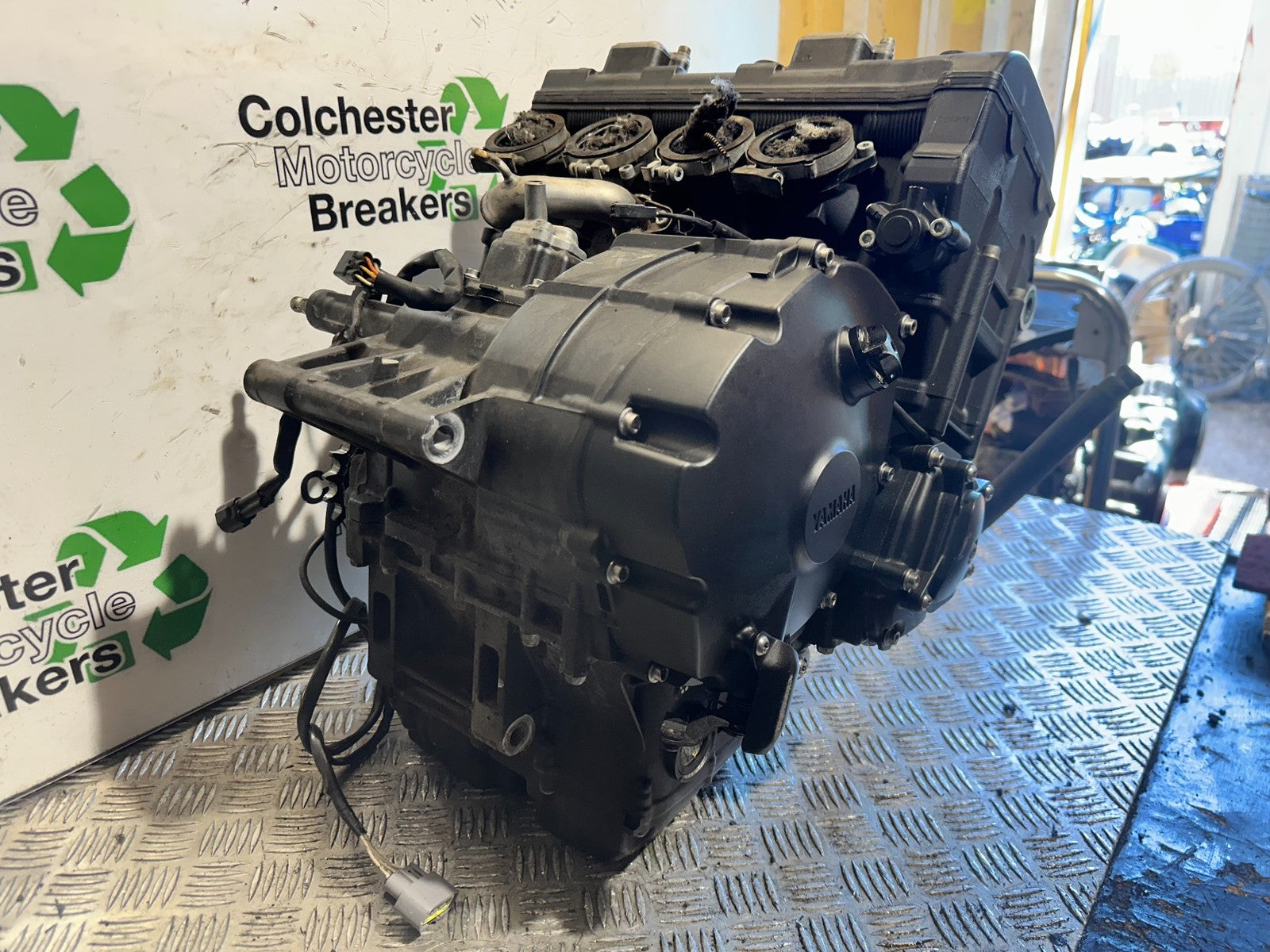 YAMAHA YZF R114 B BIG BANG ENGINE 2009-14 (CMB1175)