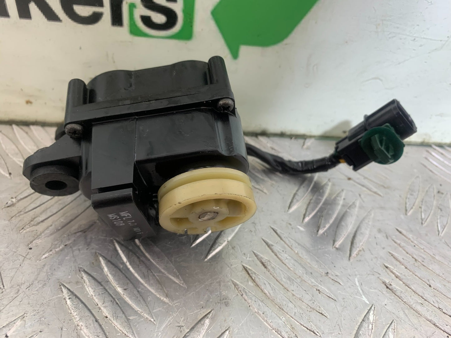 HONDA CBR1000 RR CBR 1000RR FIREBLADE EXHAUST SERVO MOTOR 2008-2011 (CMB1179)