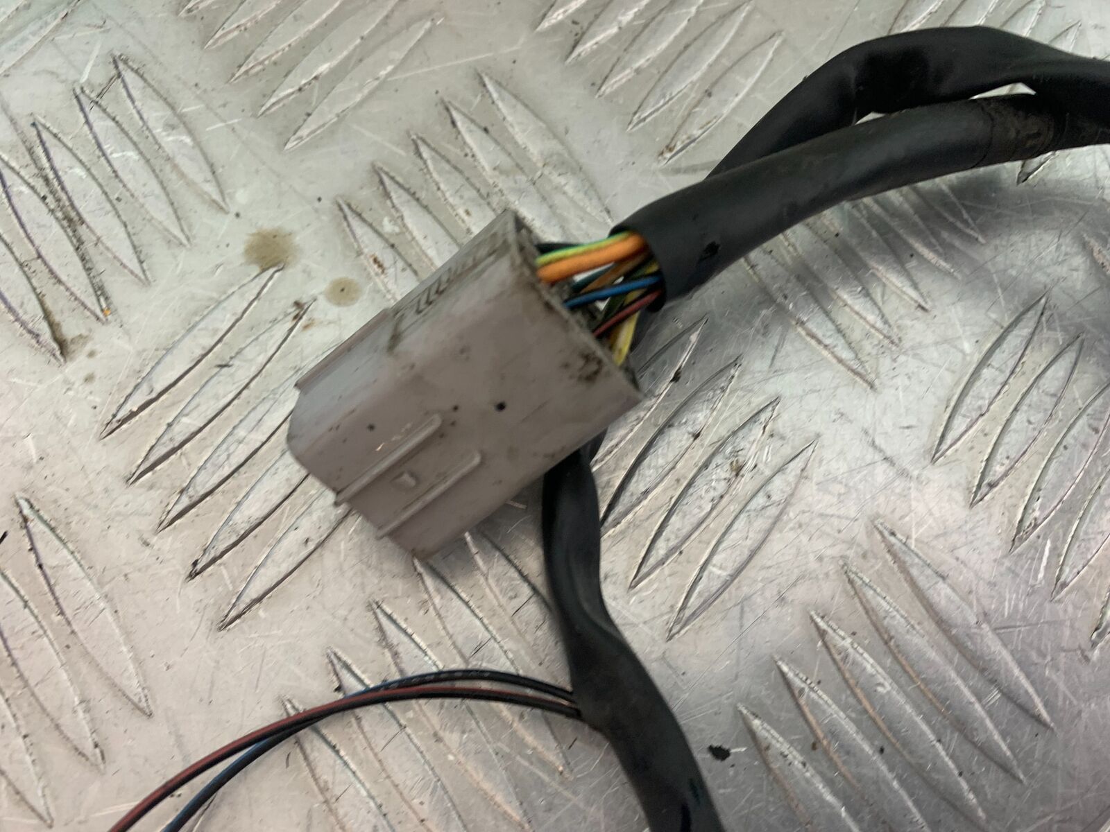 SUZUKI DL 650 V-STROM RIGHT SWITCH GEAR  YEAR 2020 (CMB1117)