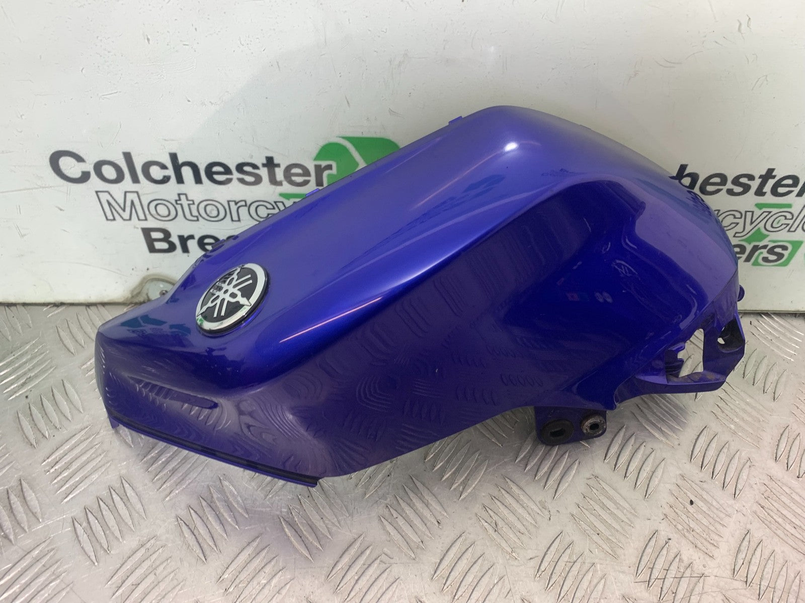 YAMAHA YZF-R125 YZF 125 LEFT TANK PANEL  YEAR 2019-2022 (CMB1263)
