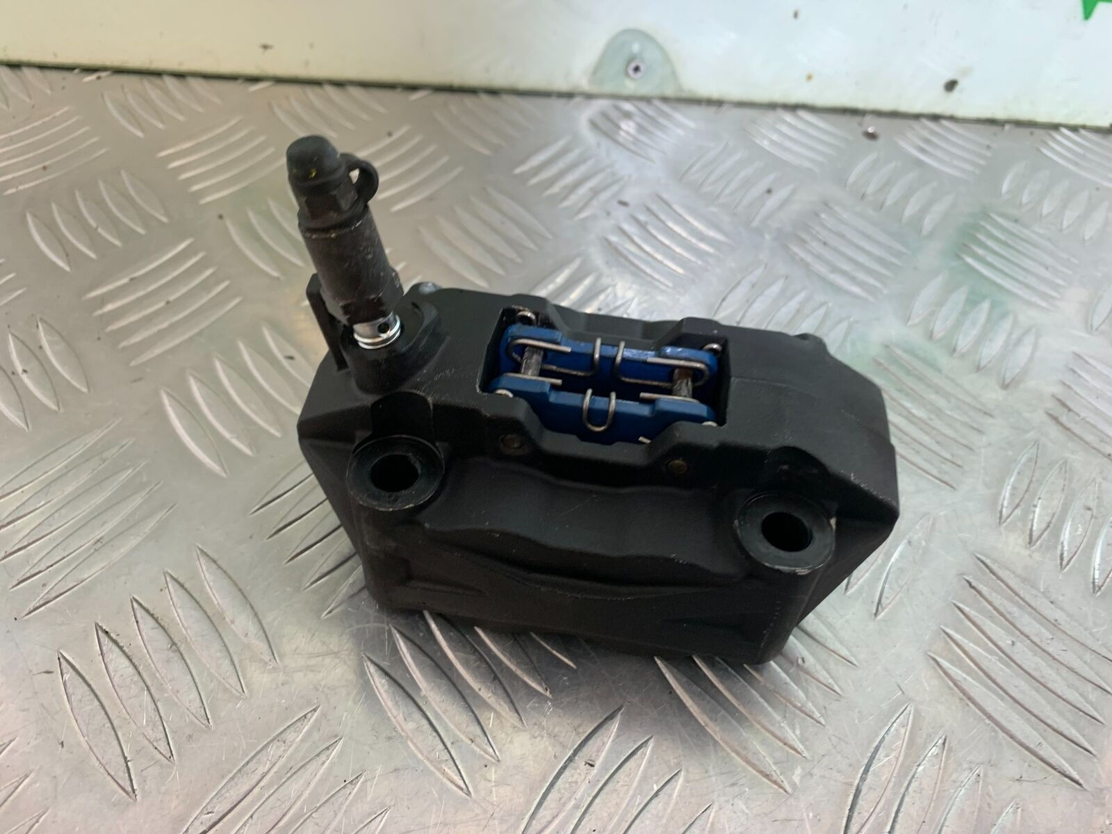 YAMAHA MT 125 MT125 FRONT BRAKE CALIPER   YEAR 2021-2024 ABS (CMB1010)