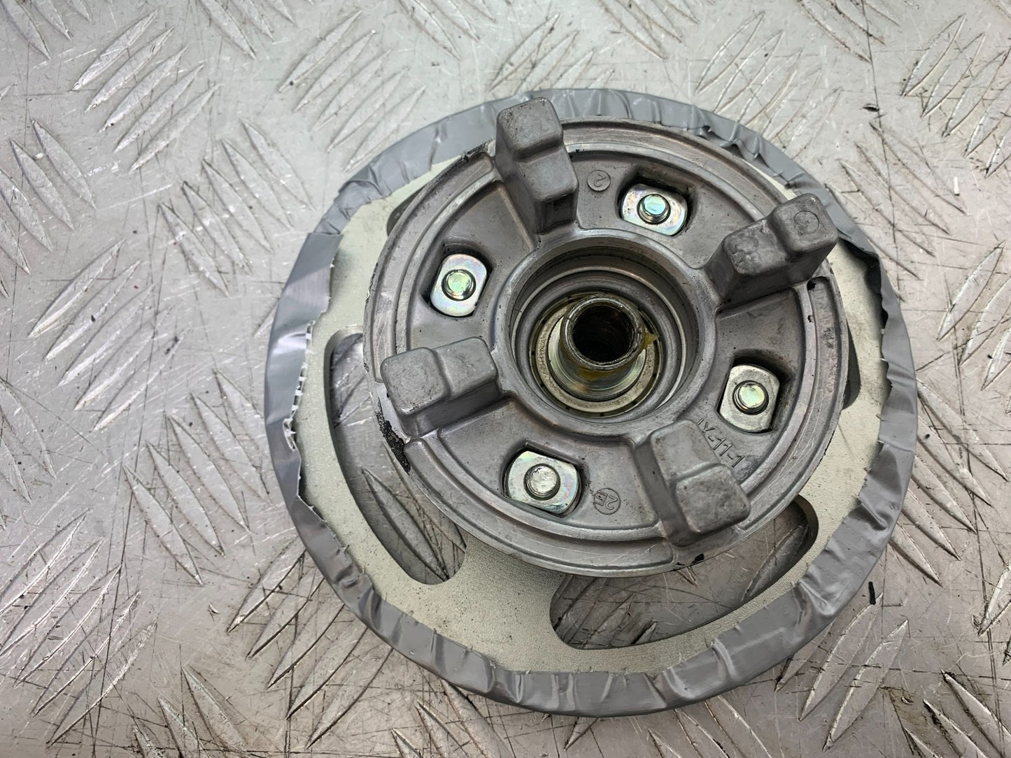 YAMAHA YBR125 YBR 125 SPROCKET CARRIER   YEAR 2010-2017 (CMB1252)