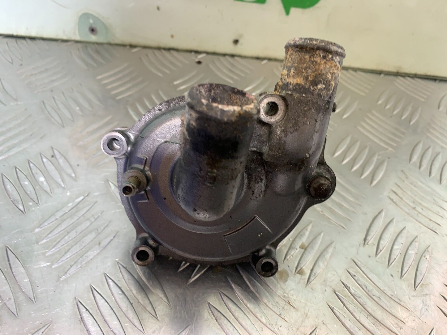YAMAHA FJR1300 FJR 1300 WATER PUMP   YEAR 2001-05 (CMB1005)
