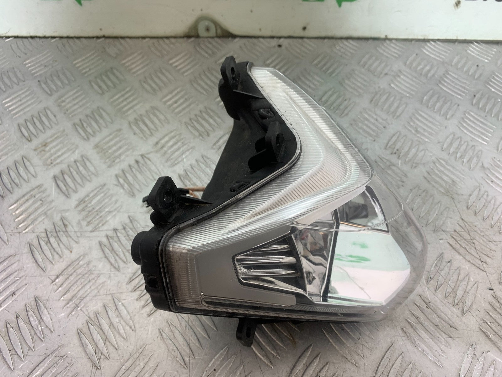 SINNIS TERRAIN 125 HEADLIGHT   YEAR 2017-2020 (CMB1241)