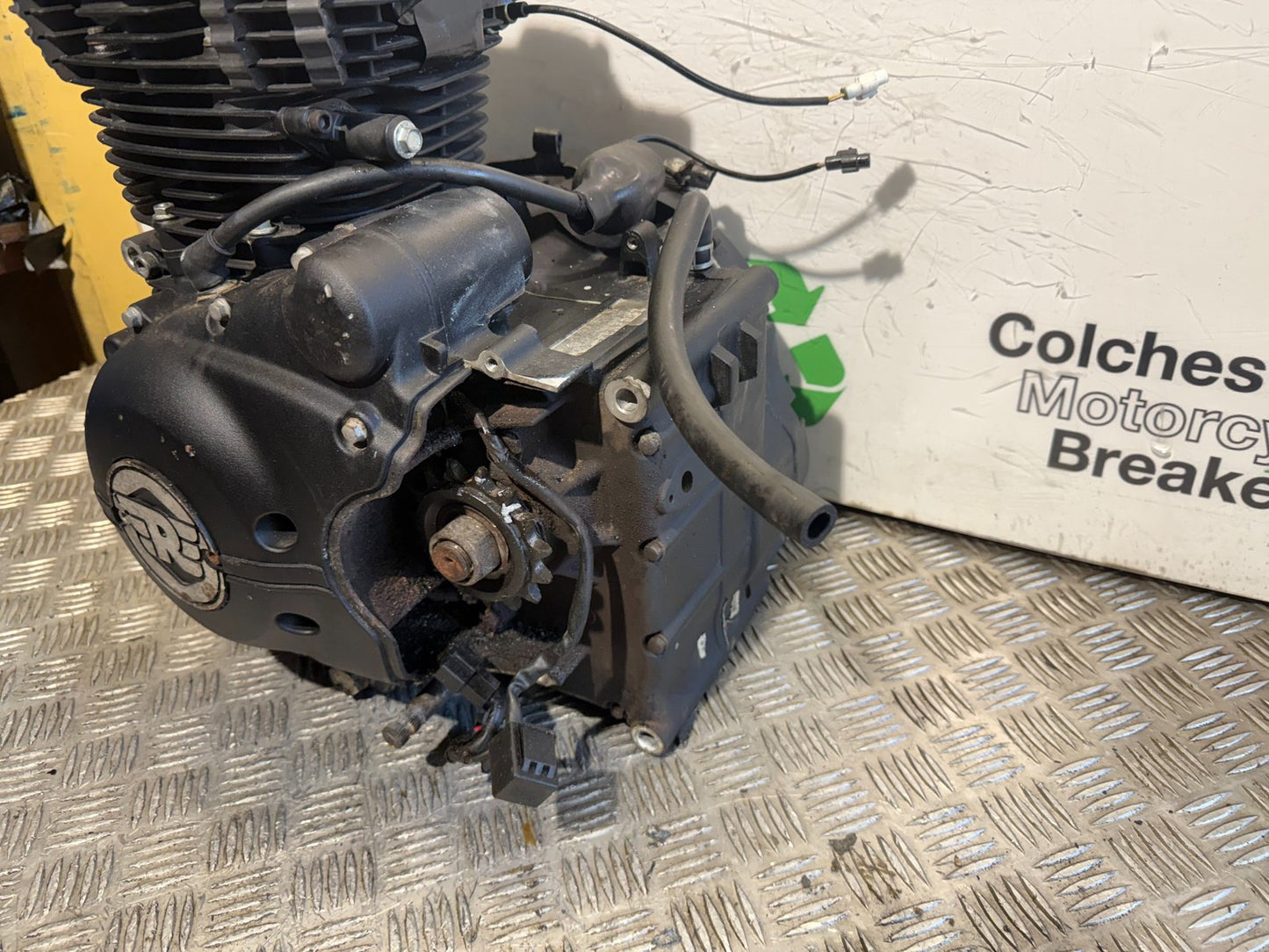ROYAL ENFIELD HIMALAYAN 411 ENGINE YEAR 2018-2023 (CMB1279)