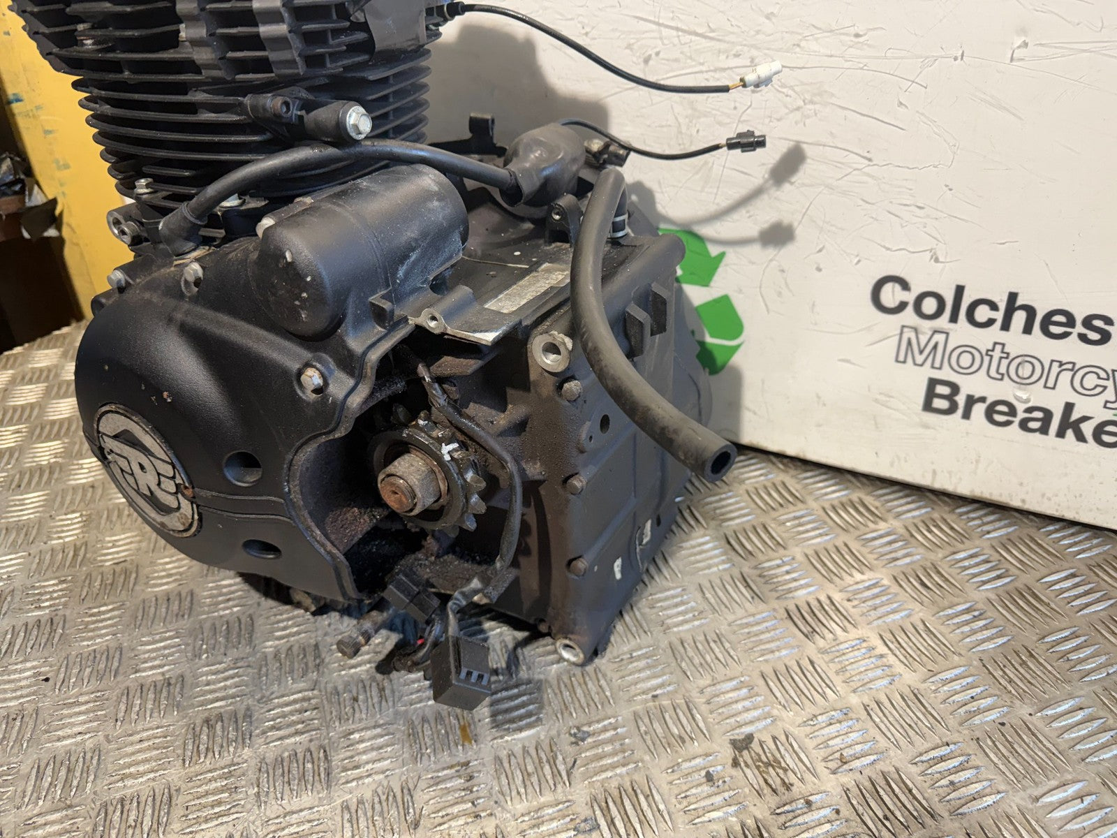 ROYAL ENFIELD HIMALAYAN 411 ENGINE YEAR 2018-2023 (CMB1279)