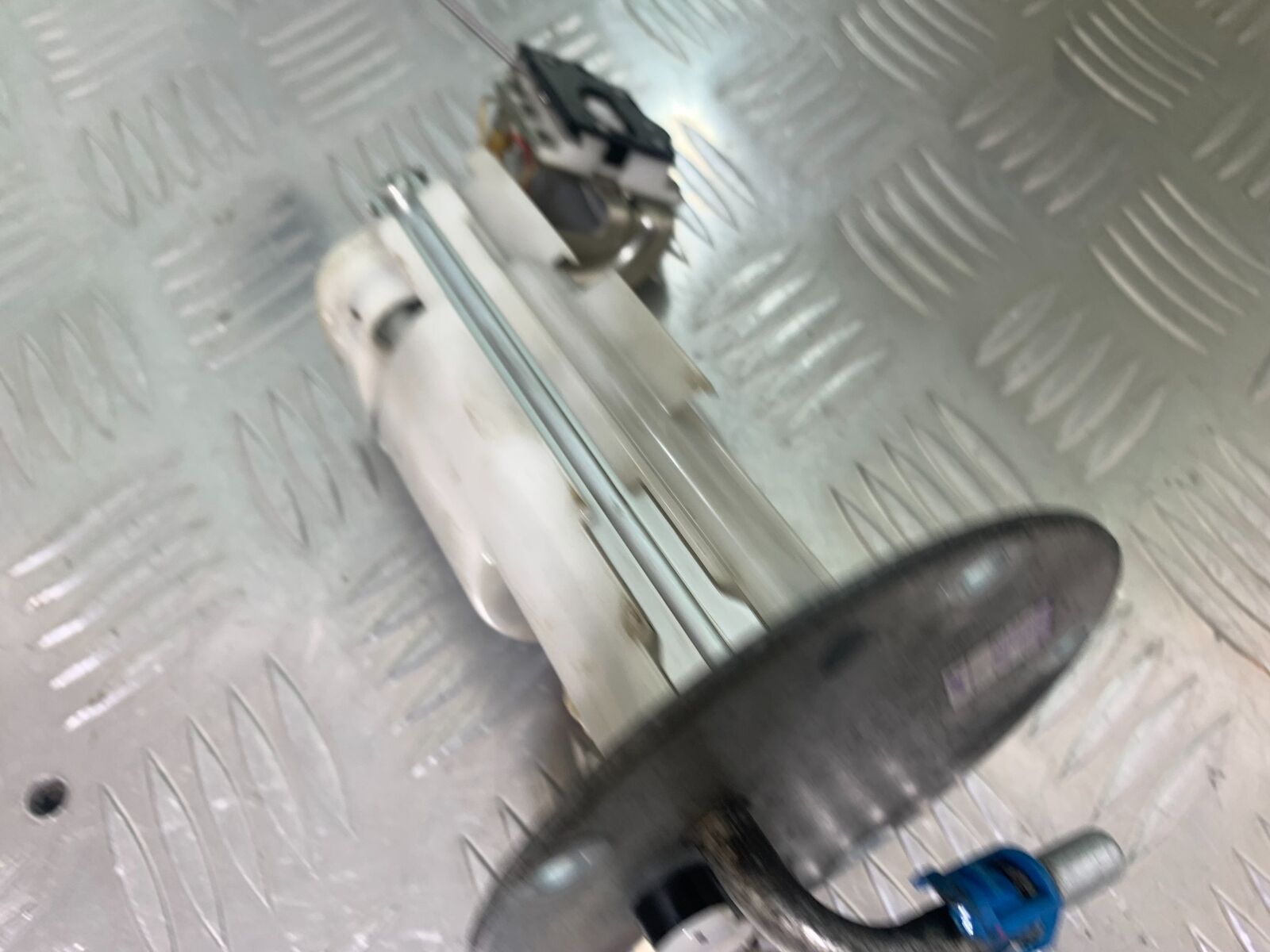 SUZUKI DL 650 V-STROM PETROL PUMP YEAR 2016 (STOCK 996)
