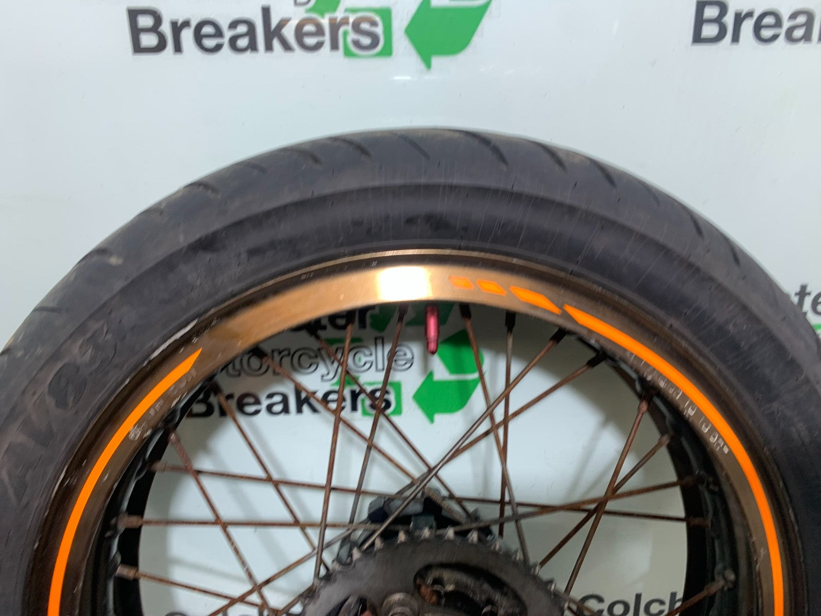 QINGQI QM125 GY-2B REAR WHEEL  YEAR 2016 (CMB1228)