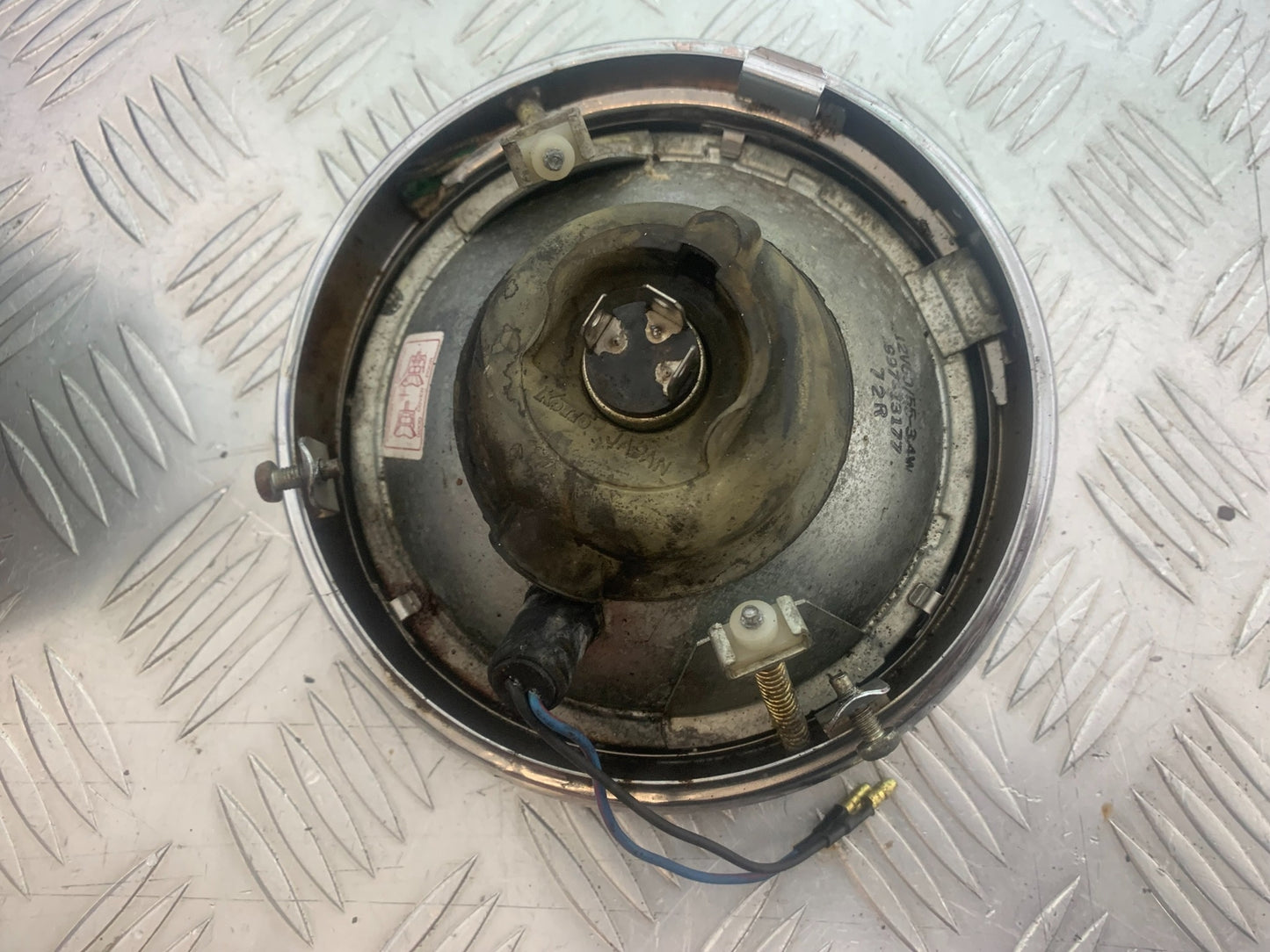 YAMAHA XV535 XV 535 VIRAGO HEADLIGHT   YEAR 1994-02 (CMB1139)