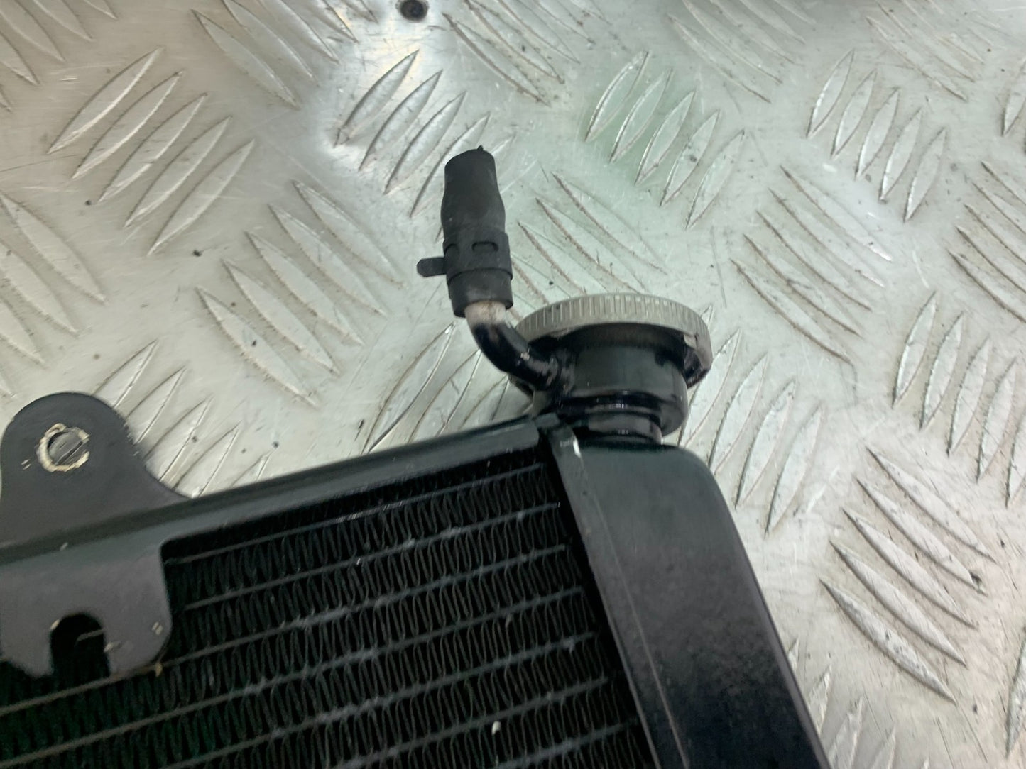 KTM RC125 RC 125 RADIATOR  2014 2017 (CMB1199)