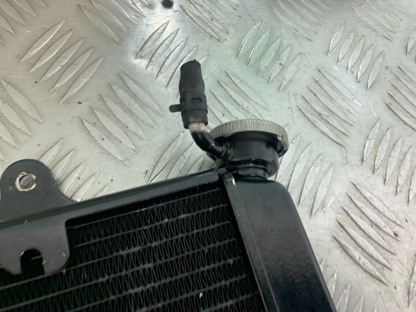 KTM RC125 RC 125 RADIATOR  2014 2017 (CMB1199)