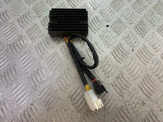 APRILIA RSV4 FACTORY REGULATOR  YEAR 2009-2012(CMB1224)