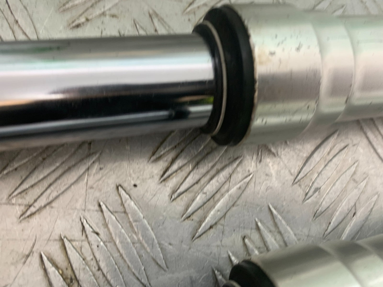 BENELLI BN125 BN 125 FORKS   YEAR 2018-2021 (CMB1245)