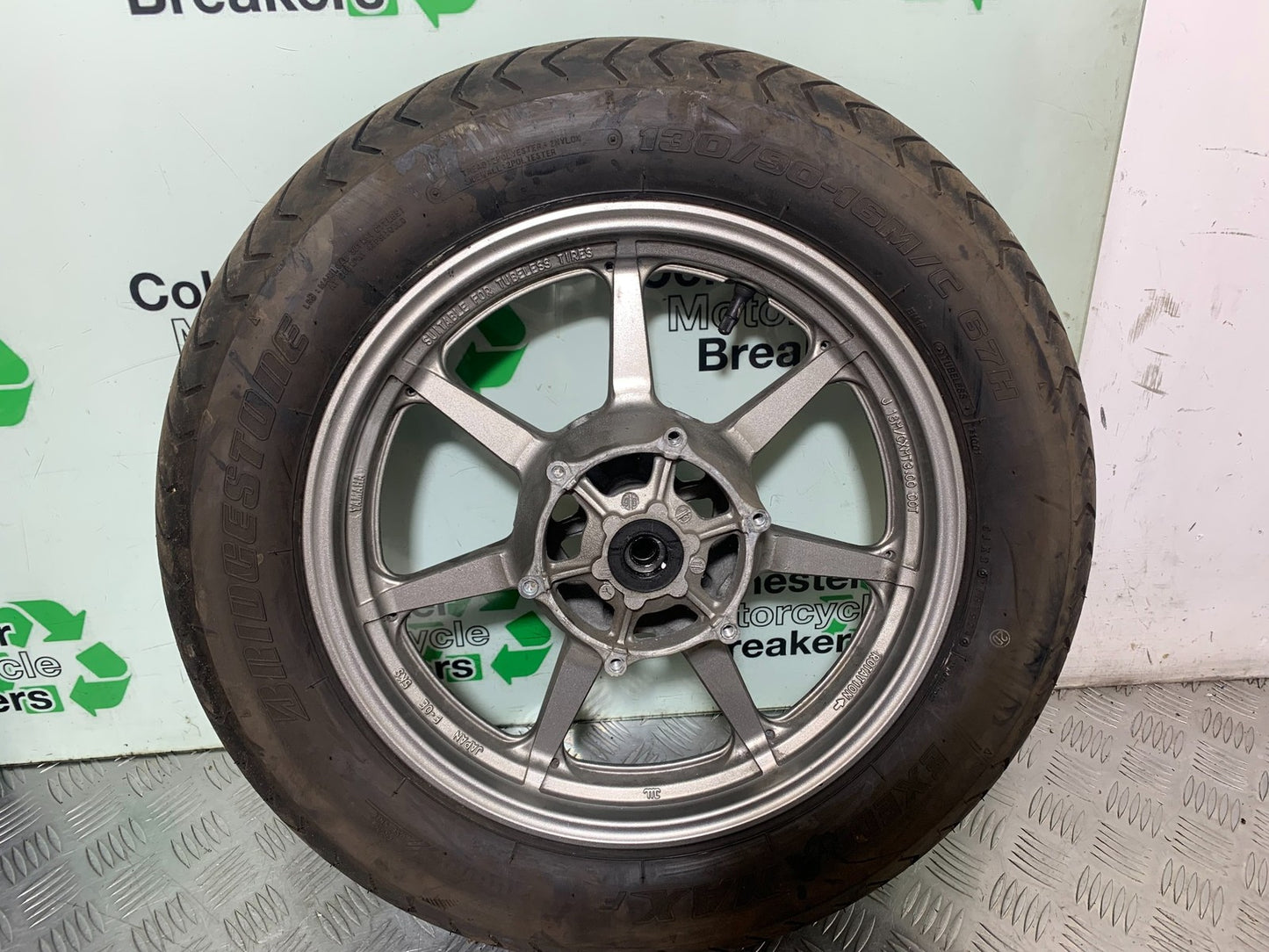 YAMAHA XVS 1300 MIDNIGHT STAR FRONT WHEEL  YEAR 2007-16 (CMB1200)
