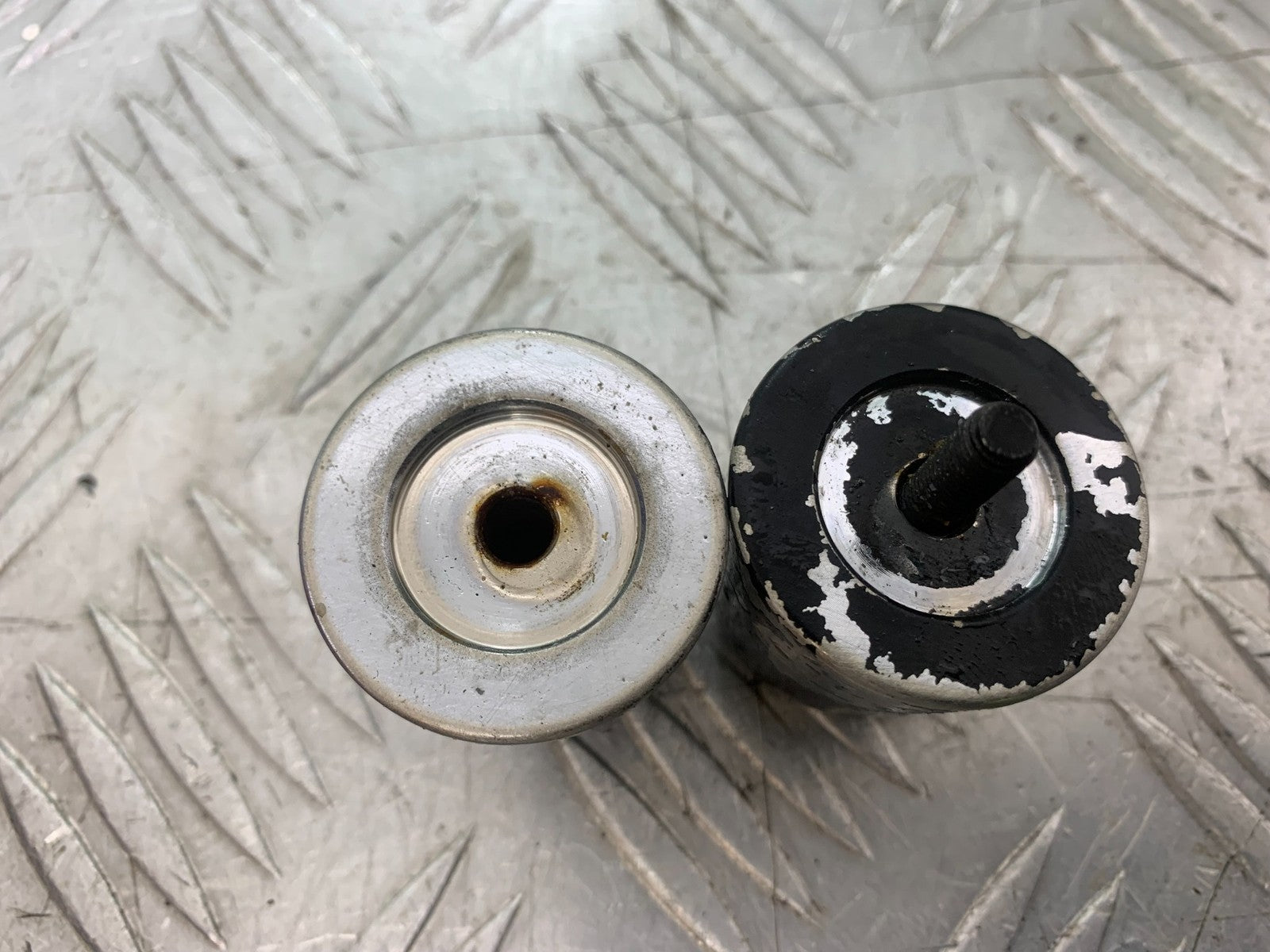 PIAGGIO VESPA GTS 125 BAR END WEIGHTS   YEAR 2009-2014  (CMB1261)