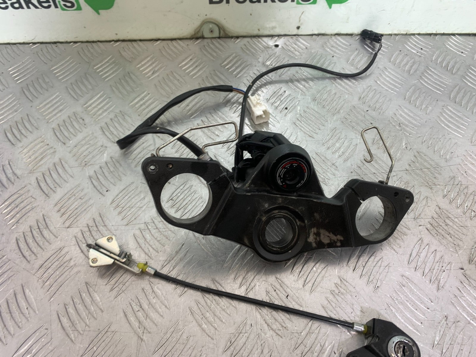 KAWASAKI Z1000 SX ECU LOCKS KEY  YEAR 2014-16 (CMB1264)