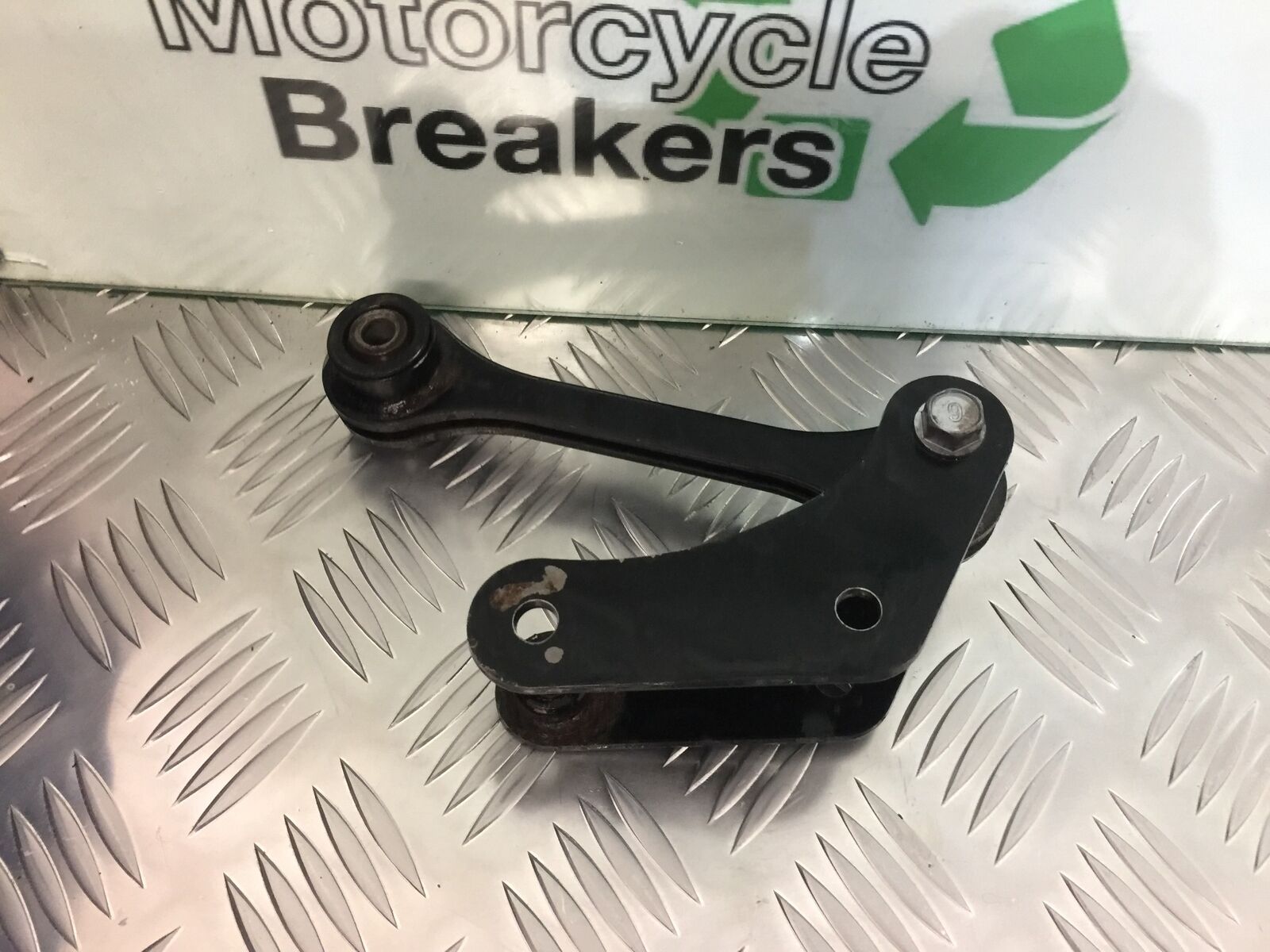 KAWASAKI VN 650 VULCAN REAR SHOCK LINKAGE   YEAR 2017-2021 (STOCK 924)