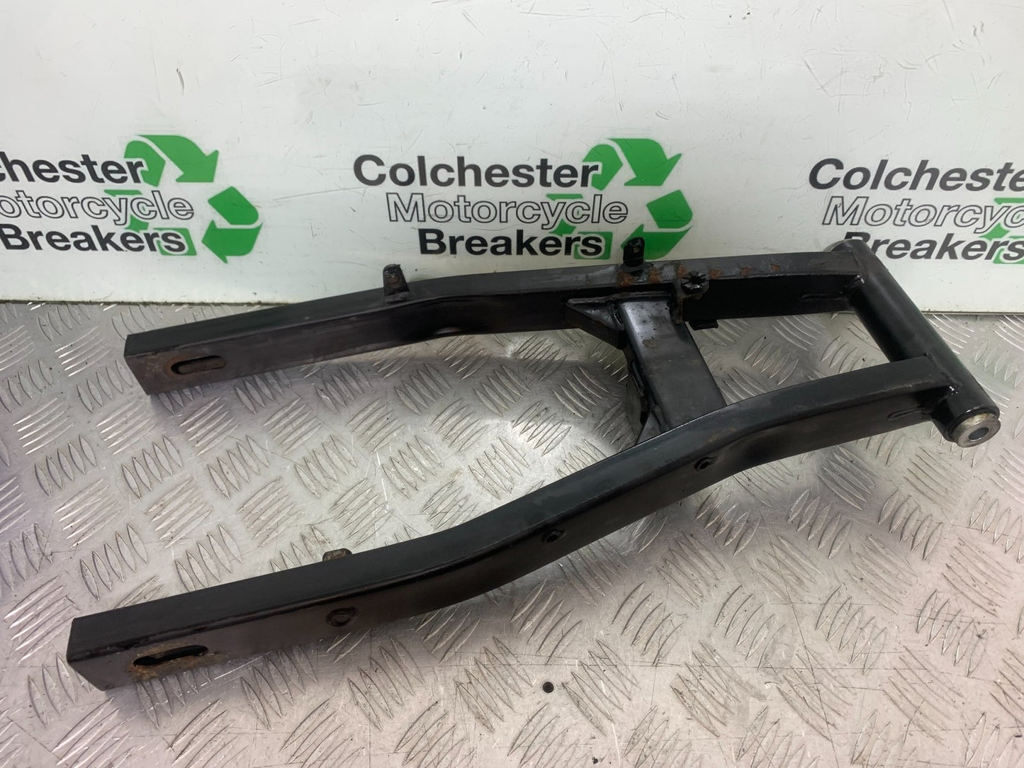 SINNIS TERRAIN 125 SWINGARM   YEAR 2017-2020 (CMB1241)