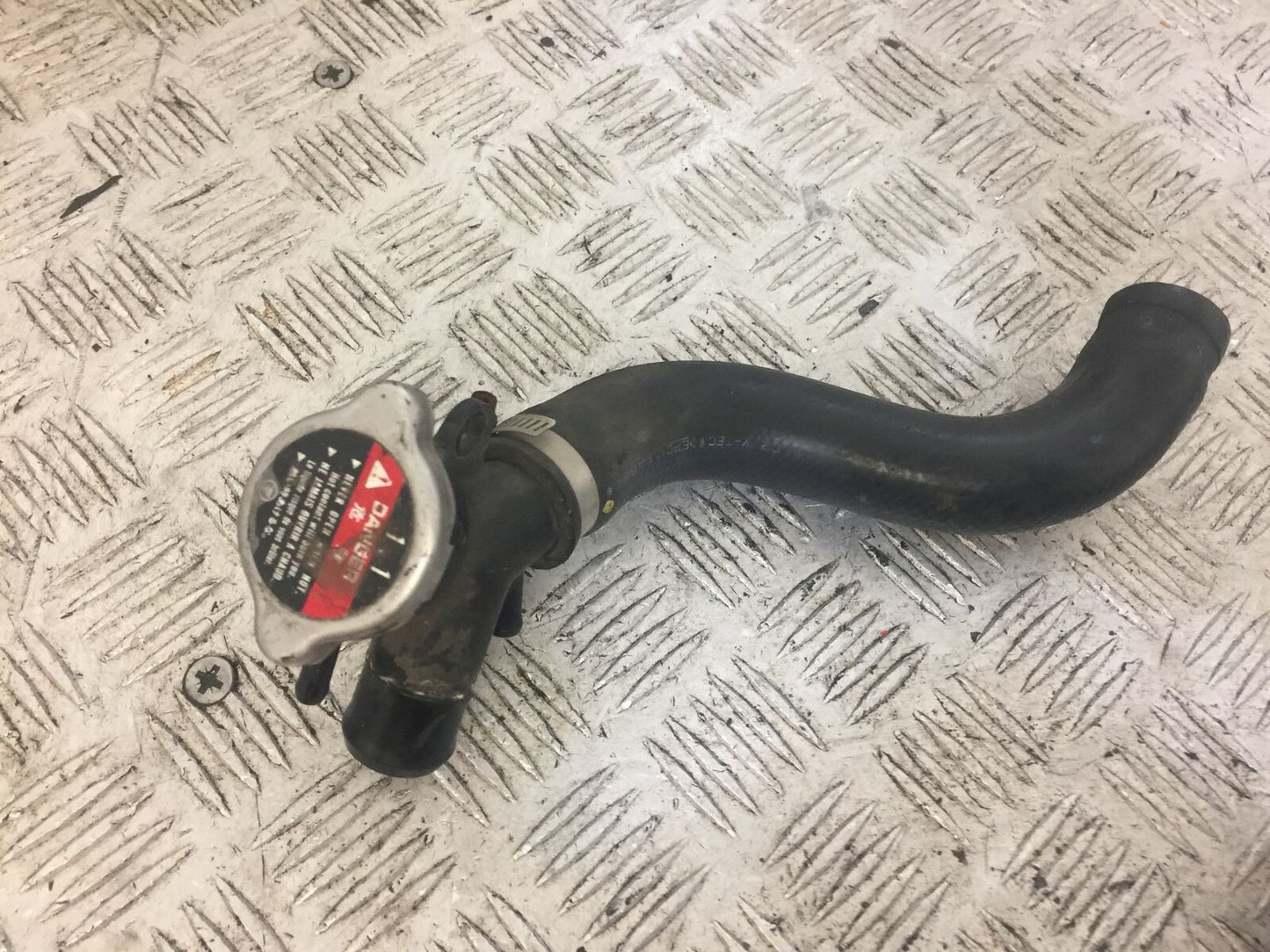 HONDA CB600 CB 600 F-8 HORNET RADIATOR CAP  2010 (STOCK 669)