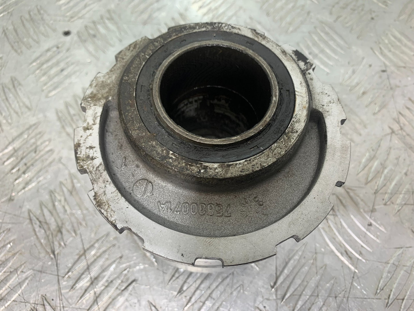 DUCATI 1198 S ECCCENTRIC REAR HUB   YEAR 2009-2011 (CMB1219)