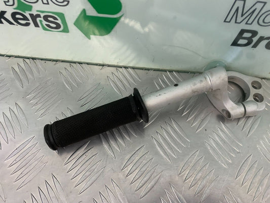 TRIUMPH 955I SPRINT RS LEFT HANDLEBAR  YEAR 1999-04 (STOCK 989)