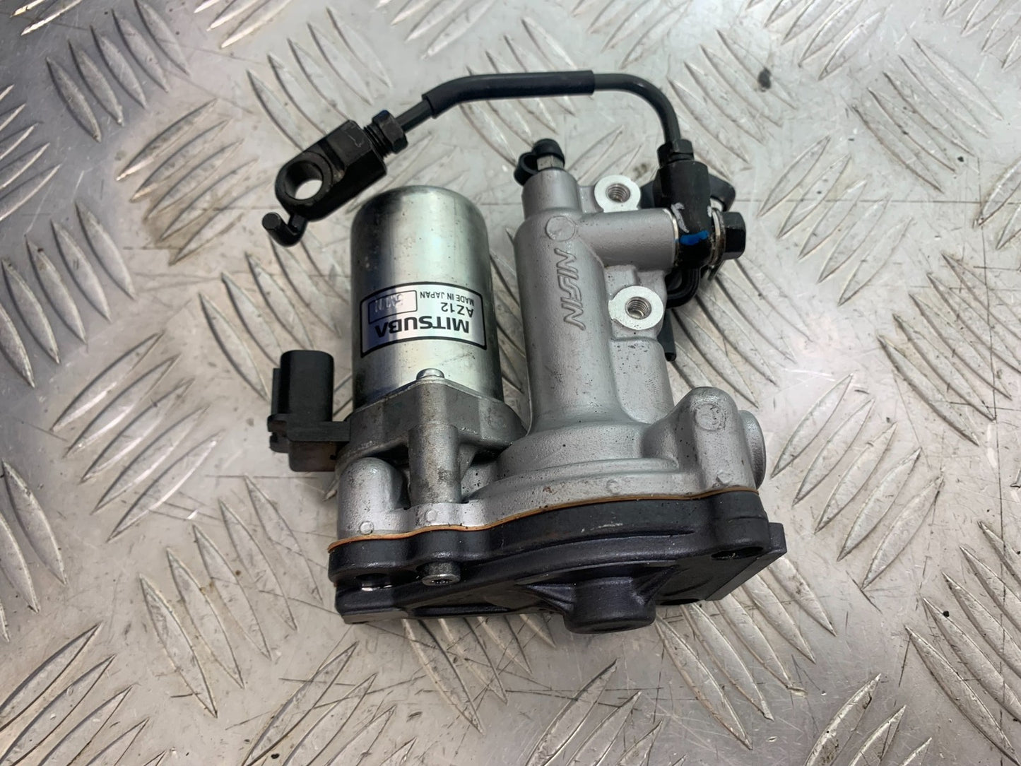HONDA CBR1000 rr FIREBLADE FRONT ABS CONTROL REGULATOR  YEAR 2012-2016 (CMB1198)