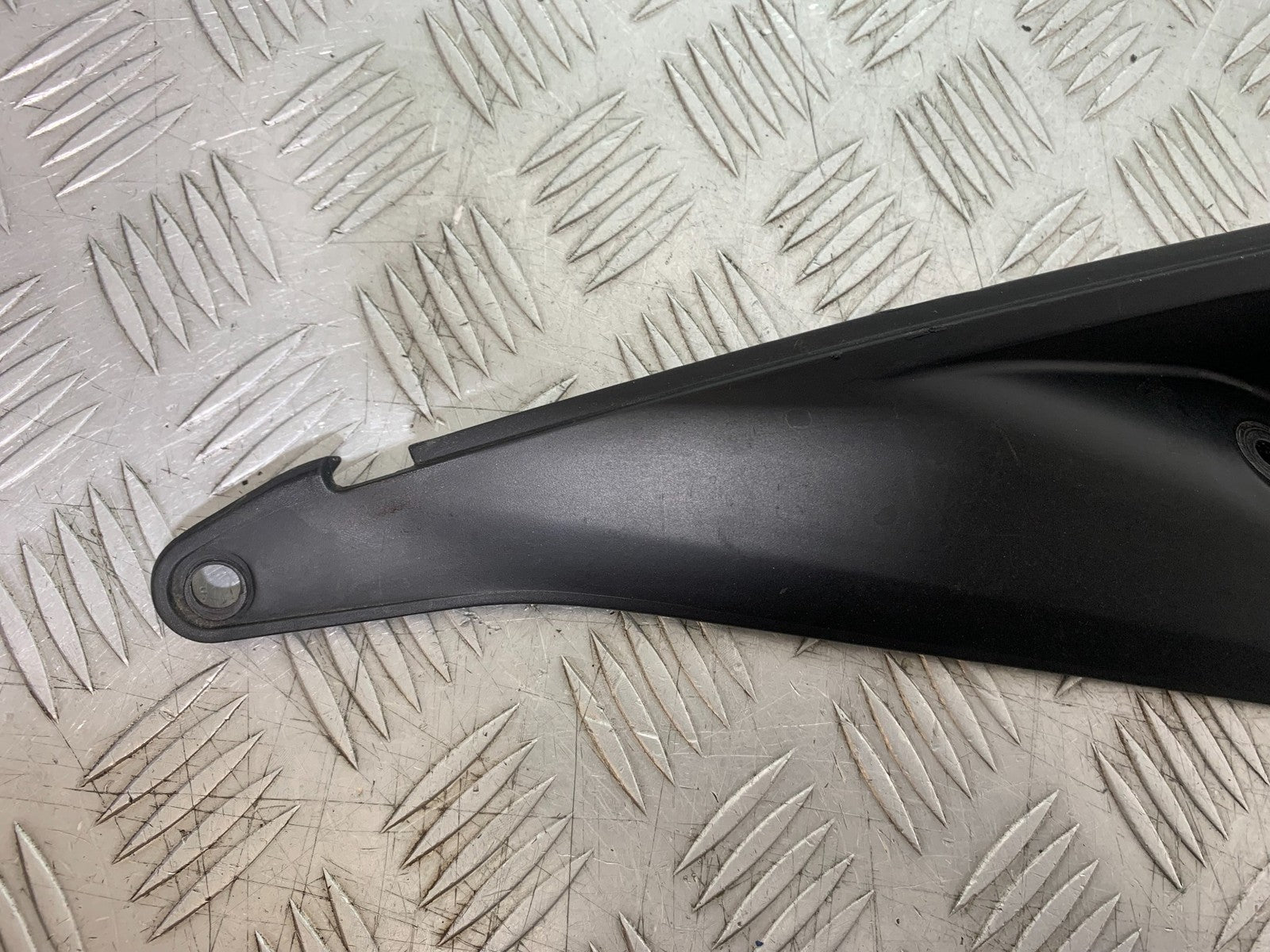 KTM DUKE 390 LEFT SEAT PANEL  YEAR 2017- 2023 (CMB1314)