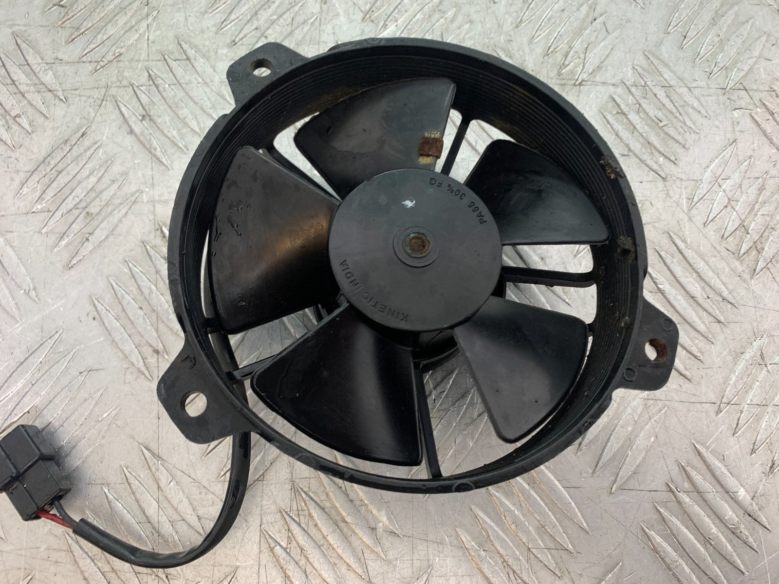 KTM RC125 RC 125 RADIATOR FAN  YEAR 2017-2022 (CMB 1244)