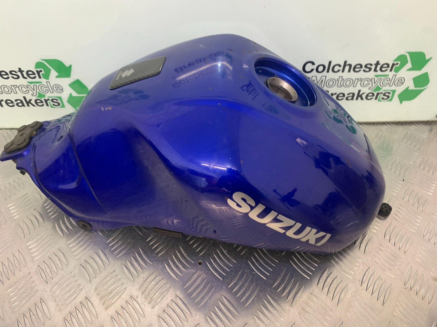 SUZUKI SV1000 SV 1000 K4 PETROL TANK YEAR 2004 (STOCK 990)