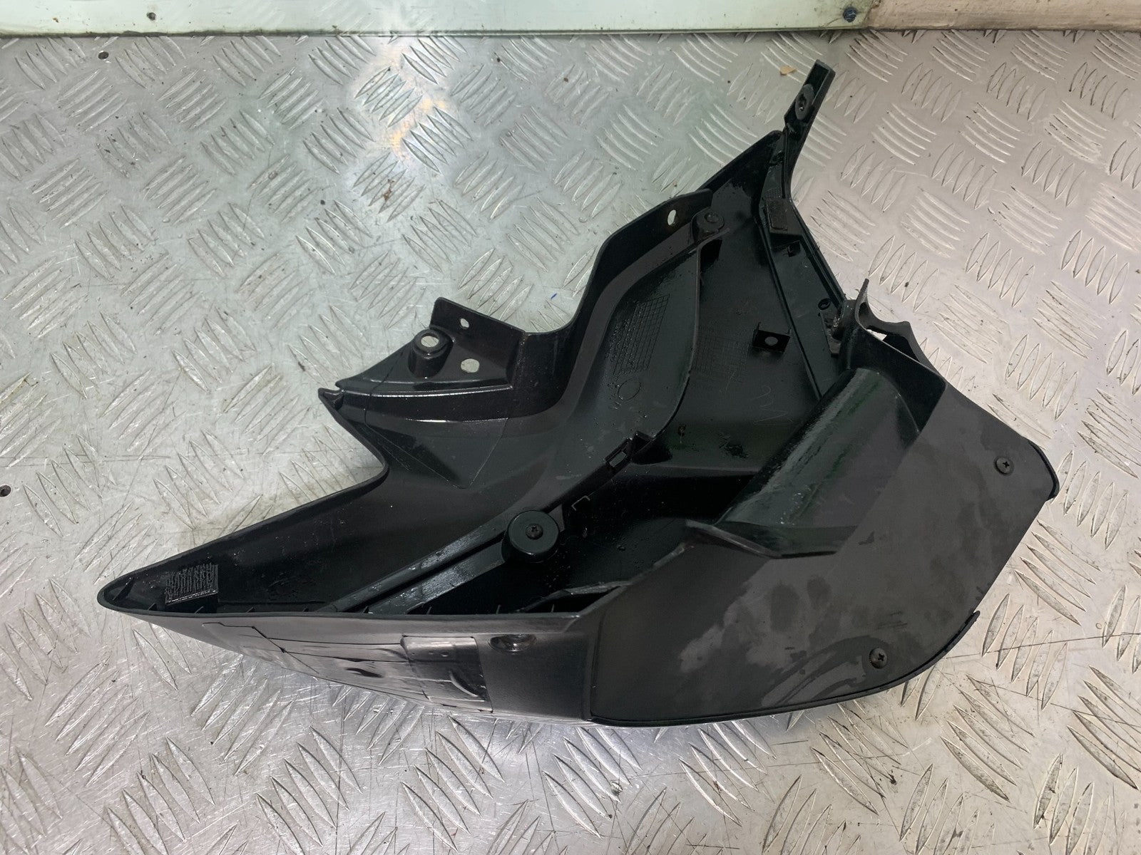 HONDA CB500 F CB500F RIGHT SIDE FAIRING YEAR 2013-2015  (CMB1235)