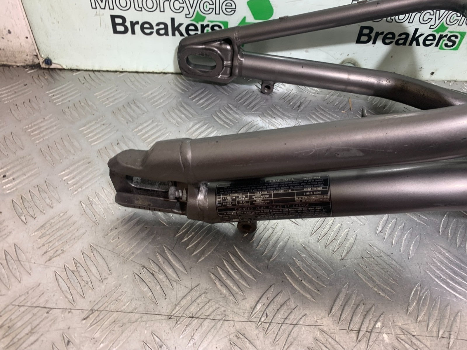 KAWASAKI ER6 N SWINGARM  YEAR 2012-2017 (CMB1324)