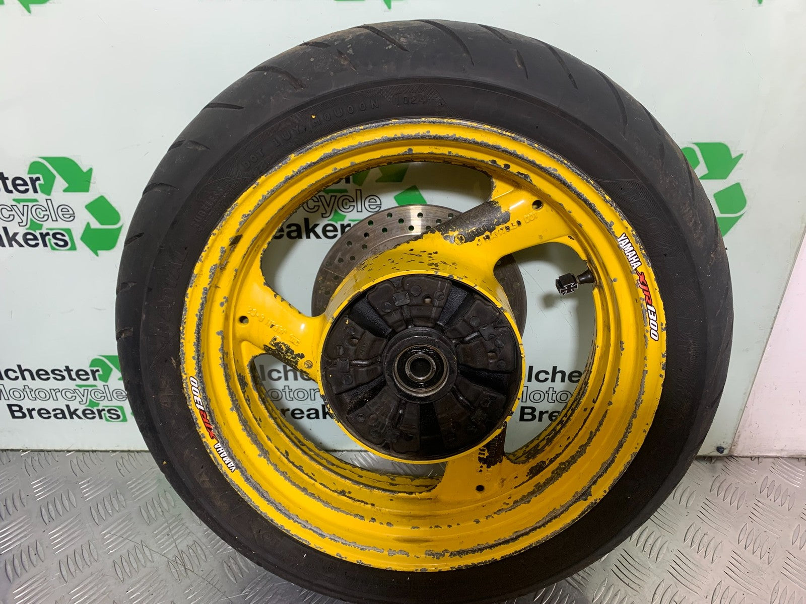 YAMAHA XJR1300 XJR 1300 REAR WHEEL  YEAR  1999-2003 (CMB1119)