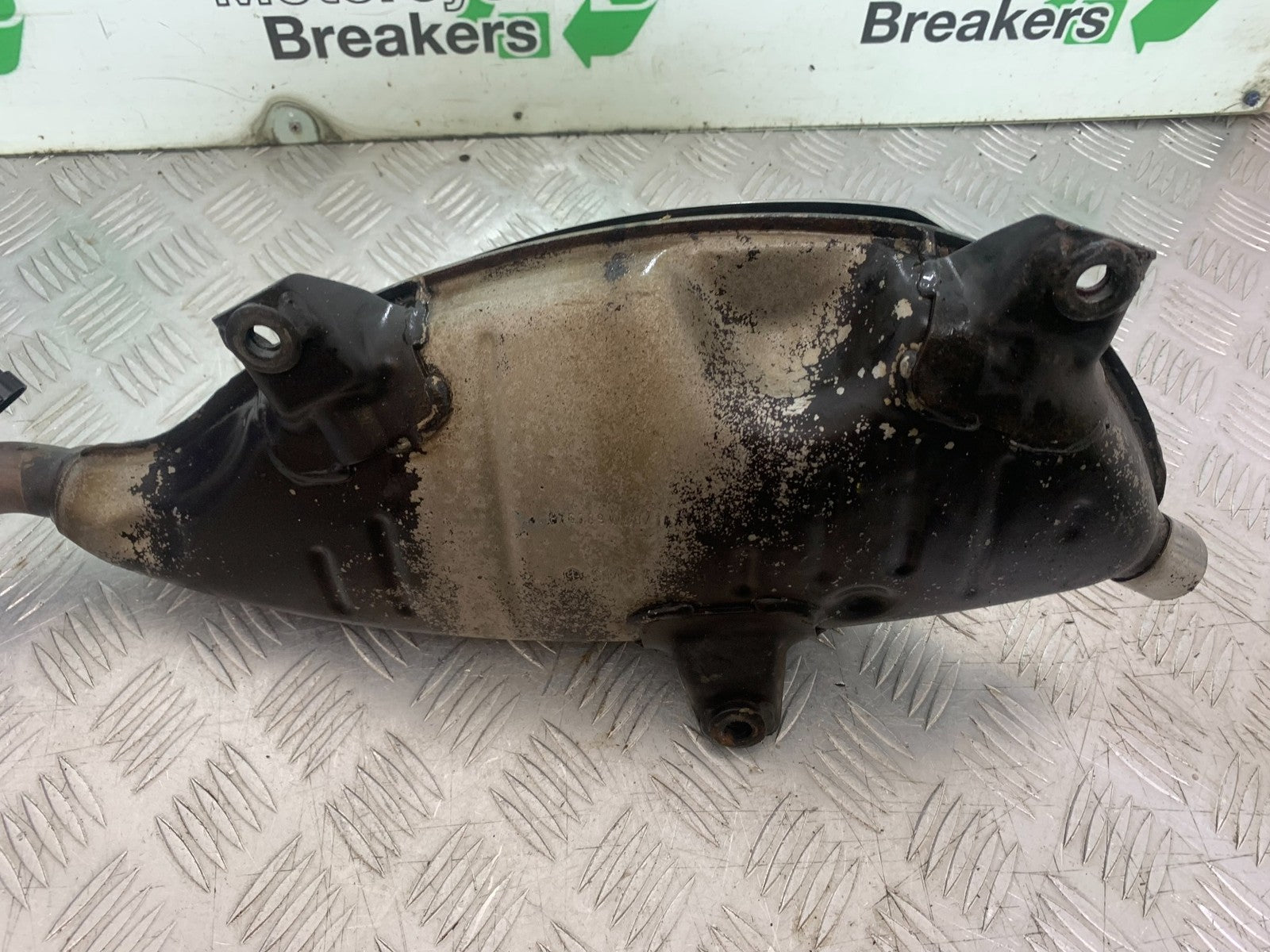 PIAGGIO VESPA GTS 125 EXHAUST YEAR 2009-2014  (CMB1261)