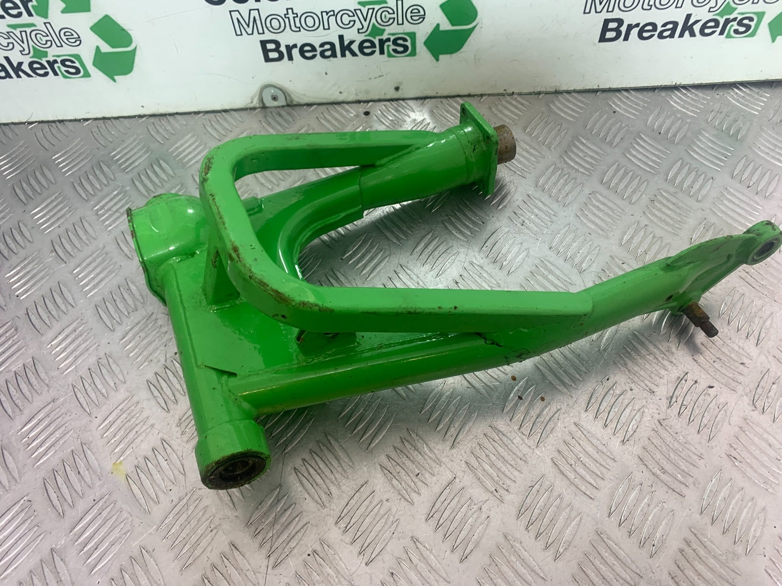 KAWASAKI GT550 GT 550 SWINGARM YEAR 1984-87 (CMB1141)