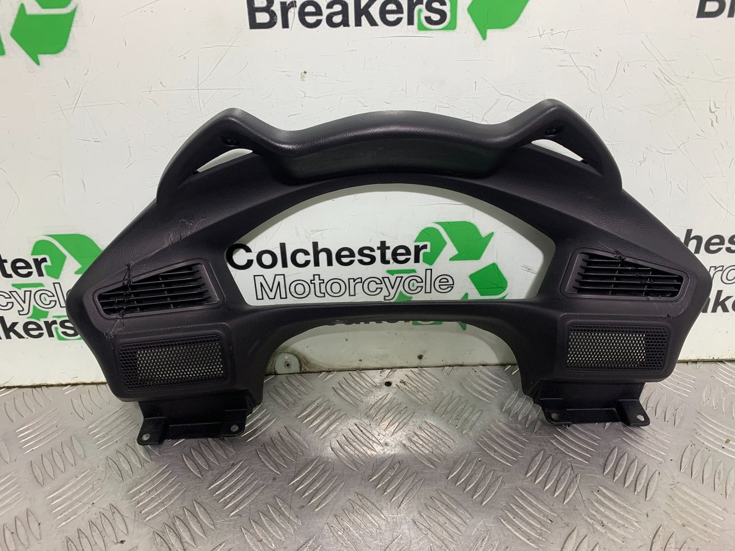 HONDA NT 700 V DEAUVILLE CLOCK SURROUND YEAR 2006-2010 (CMB1298)