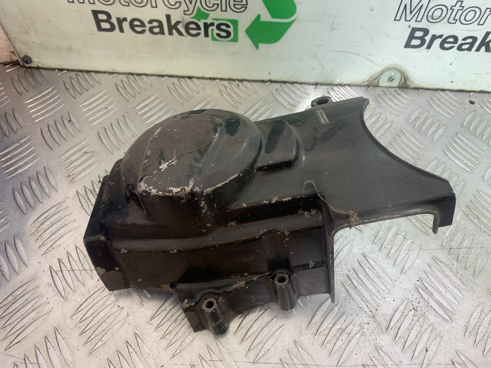 KAWASAKI GT550 GT 550 SPROCKET COVER   YEAR 1989-1994